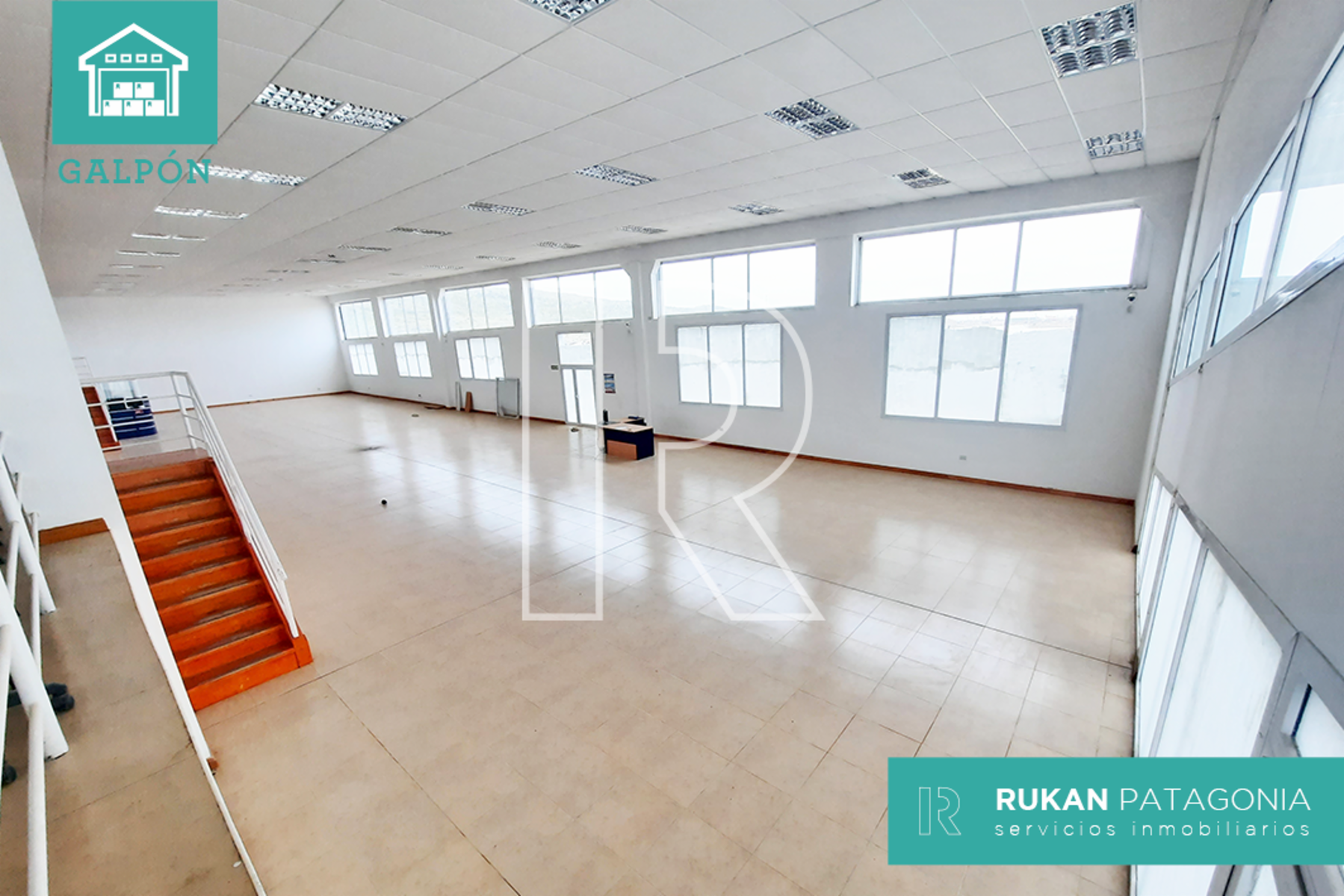 #AlquilerRUKAN | PREDIO ZONA INDUSTRIAL | Caleta Olivia.- (Salón Comercial + Depósito + Oficinas) - 4