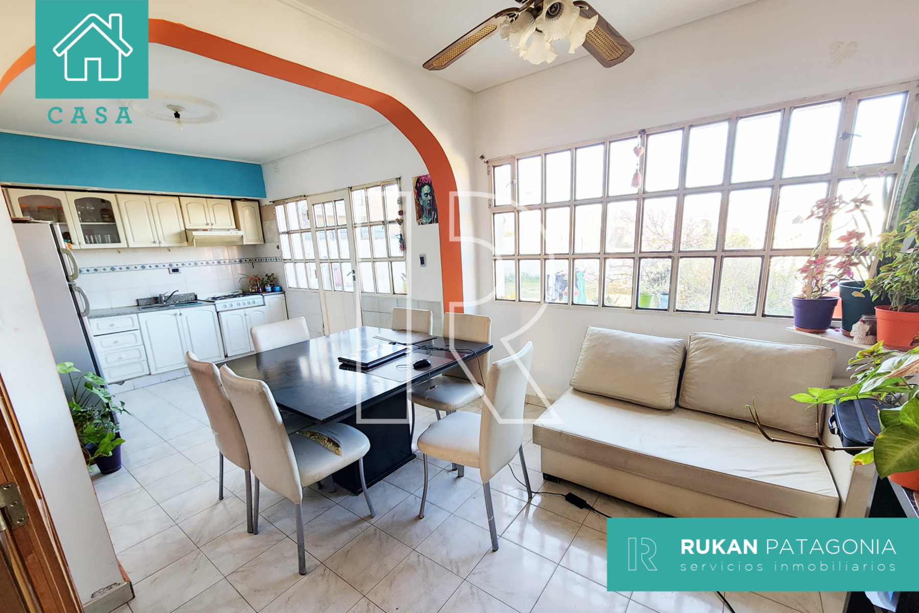 #VentaRUKAN | Casa de 4 Ambientes | Calle CUBA | Barrio MIRADOR | Caleta Olivia. - 2