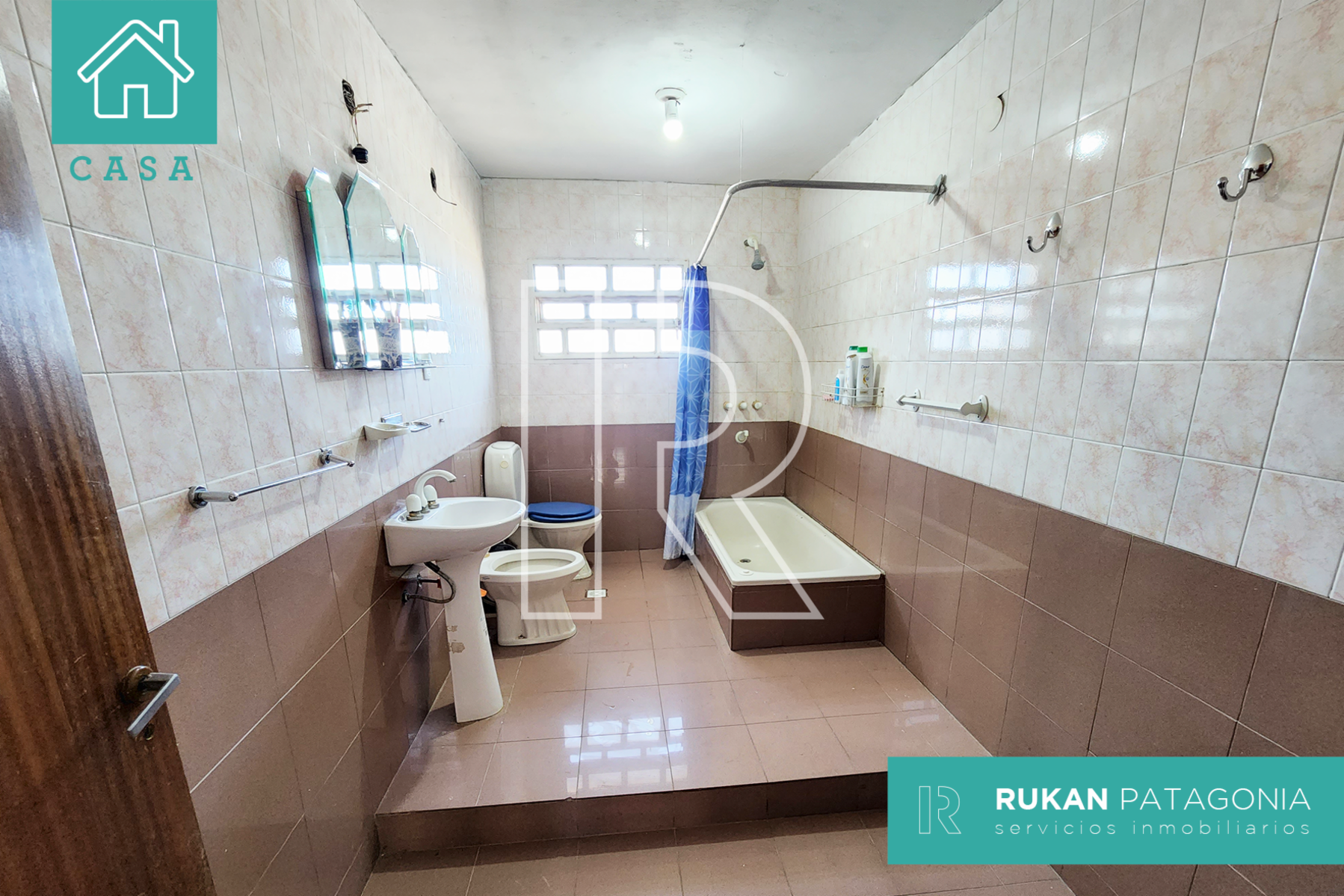 #VentaRUKAN | Casa de 4 Ambientes | Calle CUBA | Barrio MIRADOR | Caleta Olivia. - 11