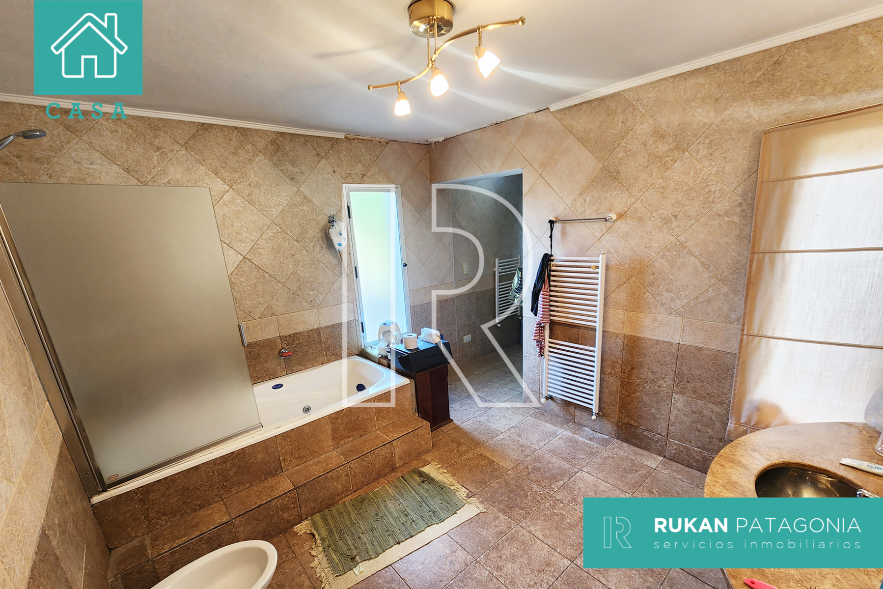 #VentaRUKAN | Casa de 4 Ambientes | Barrio ALTOS DEL GOLFO | Caleta Olivia. - 31