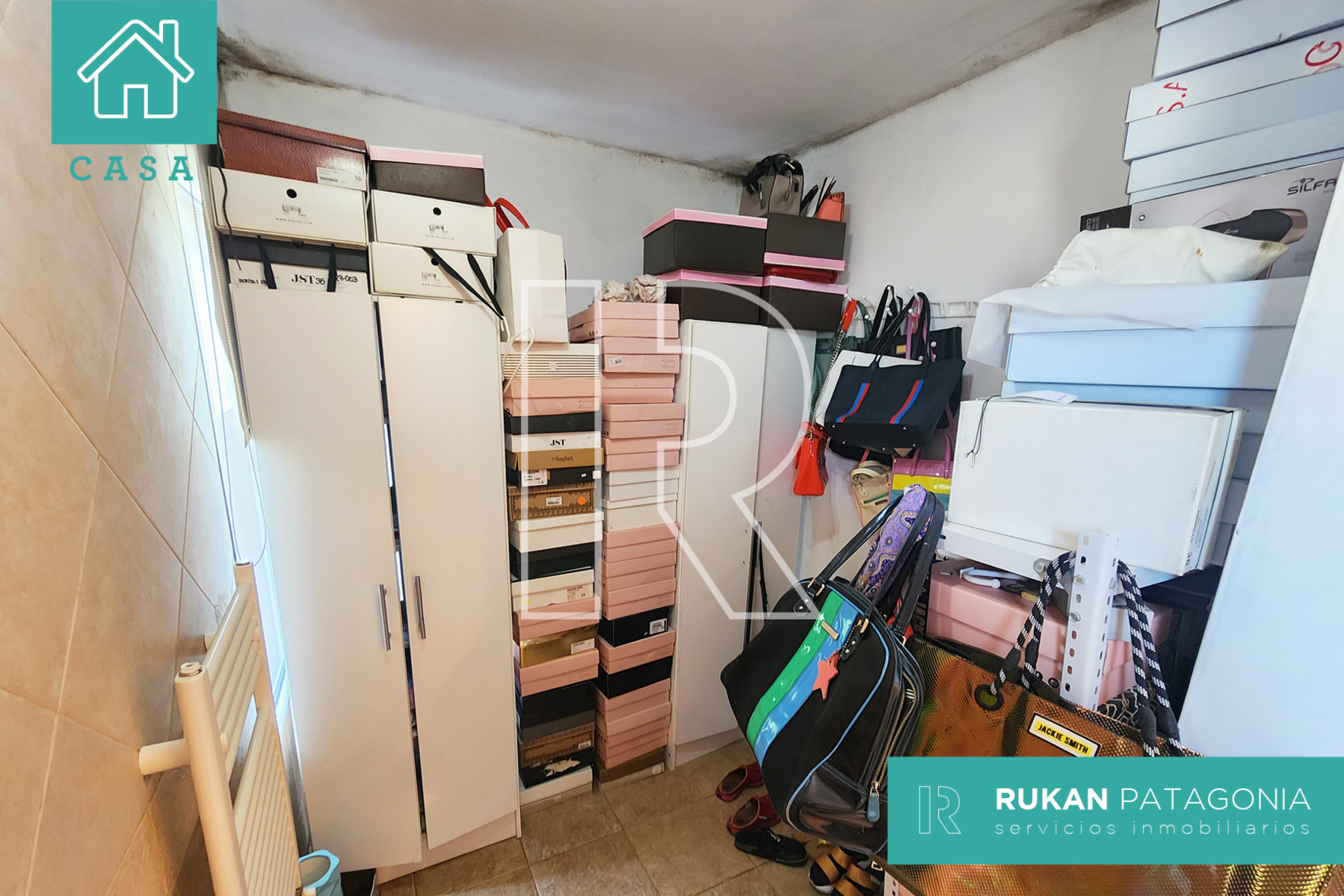 #VentaRUKAN | Casa de 4 Ambientes | Barrio ALTOS DEL GOLFO | Caleta Olivia. - 33