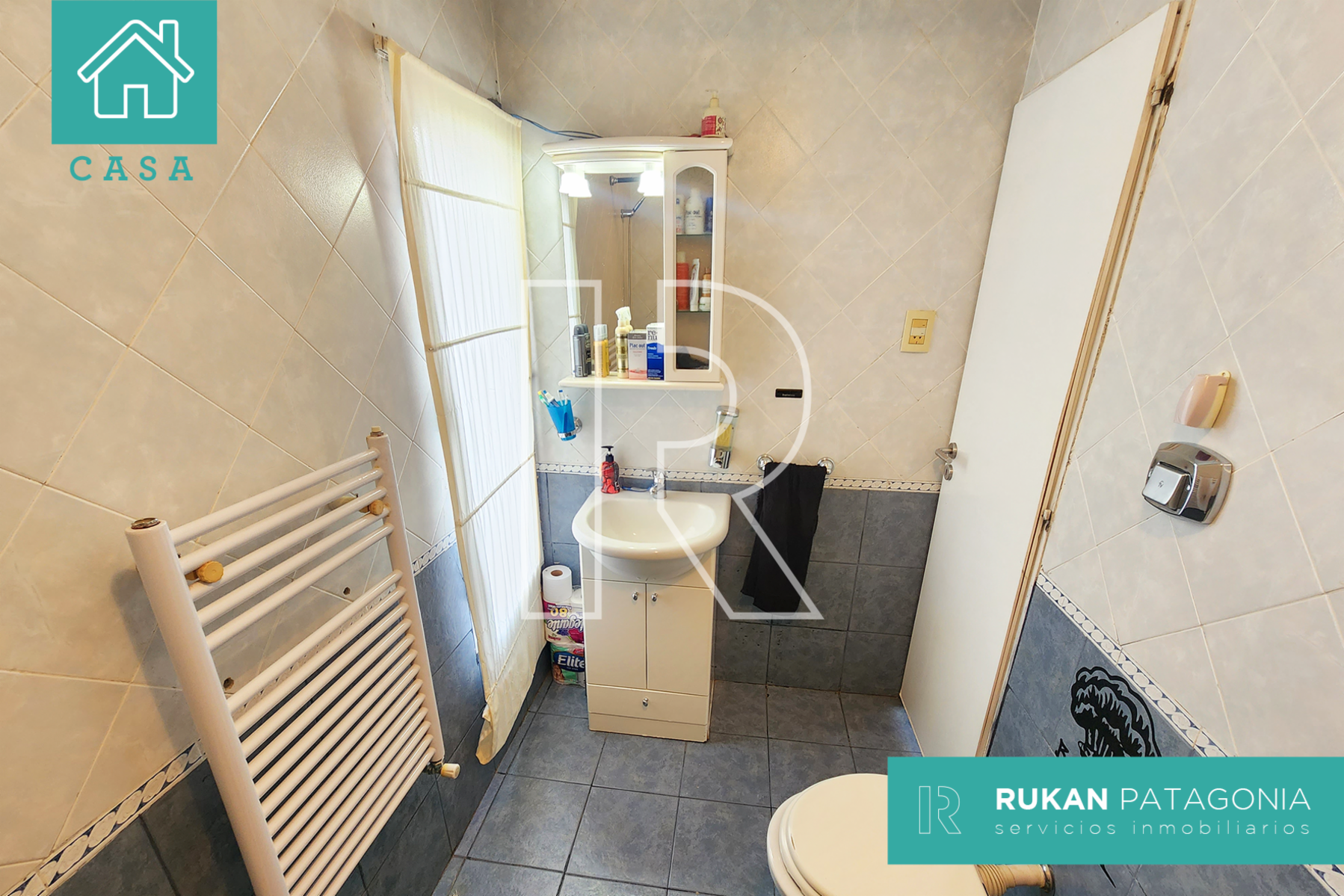 #VentaRUKAN | Casa de 4 Ambientes | Barrio ALTOS DEL GOLFO | Caleta Olivia. - 39