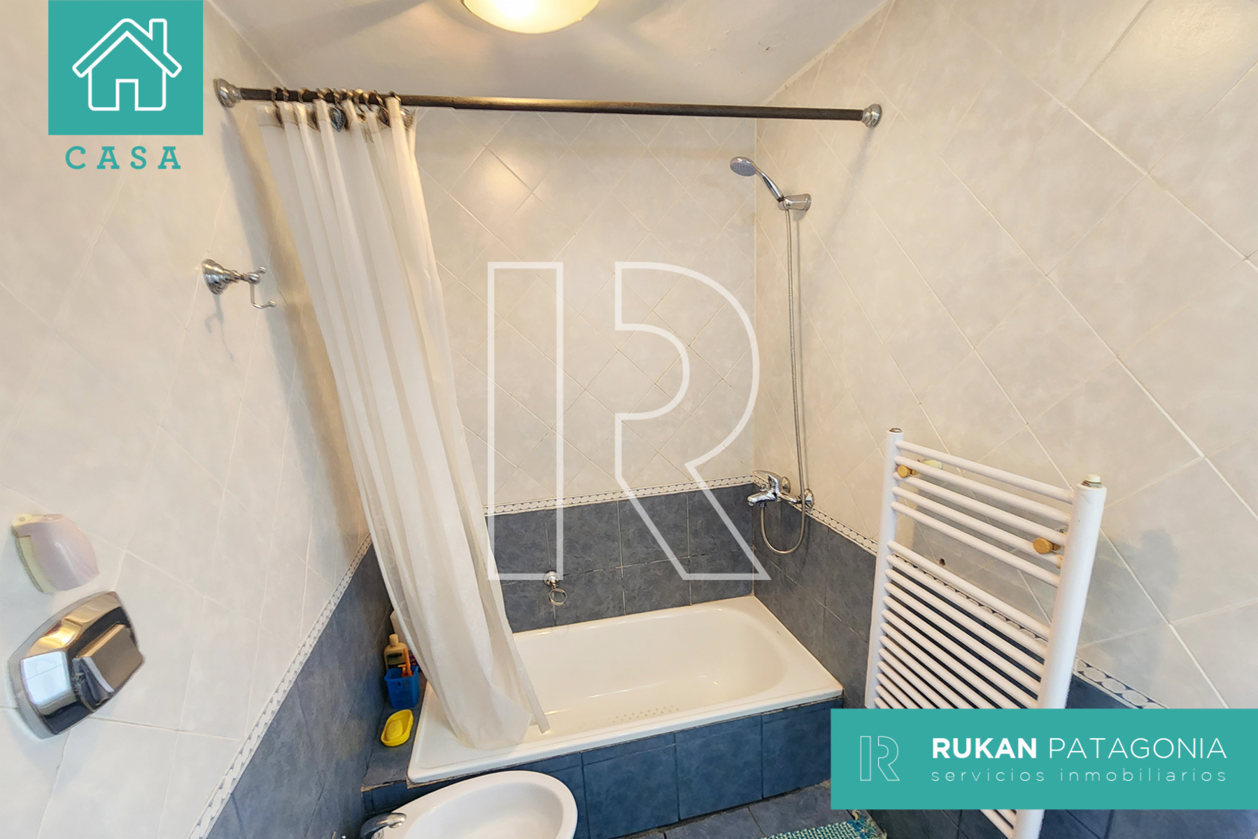 #VentaRUKAN | Casa de 4 Ambientes | Barrio ALTOS DEL GOLFO | Caleta Olivia. - 40