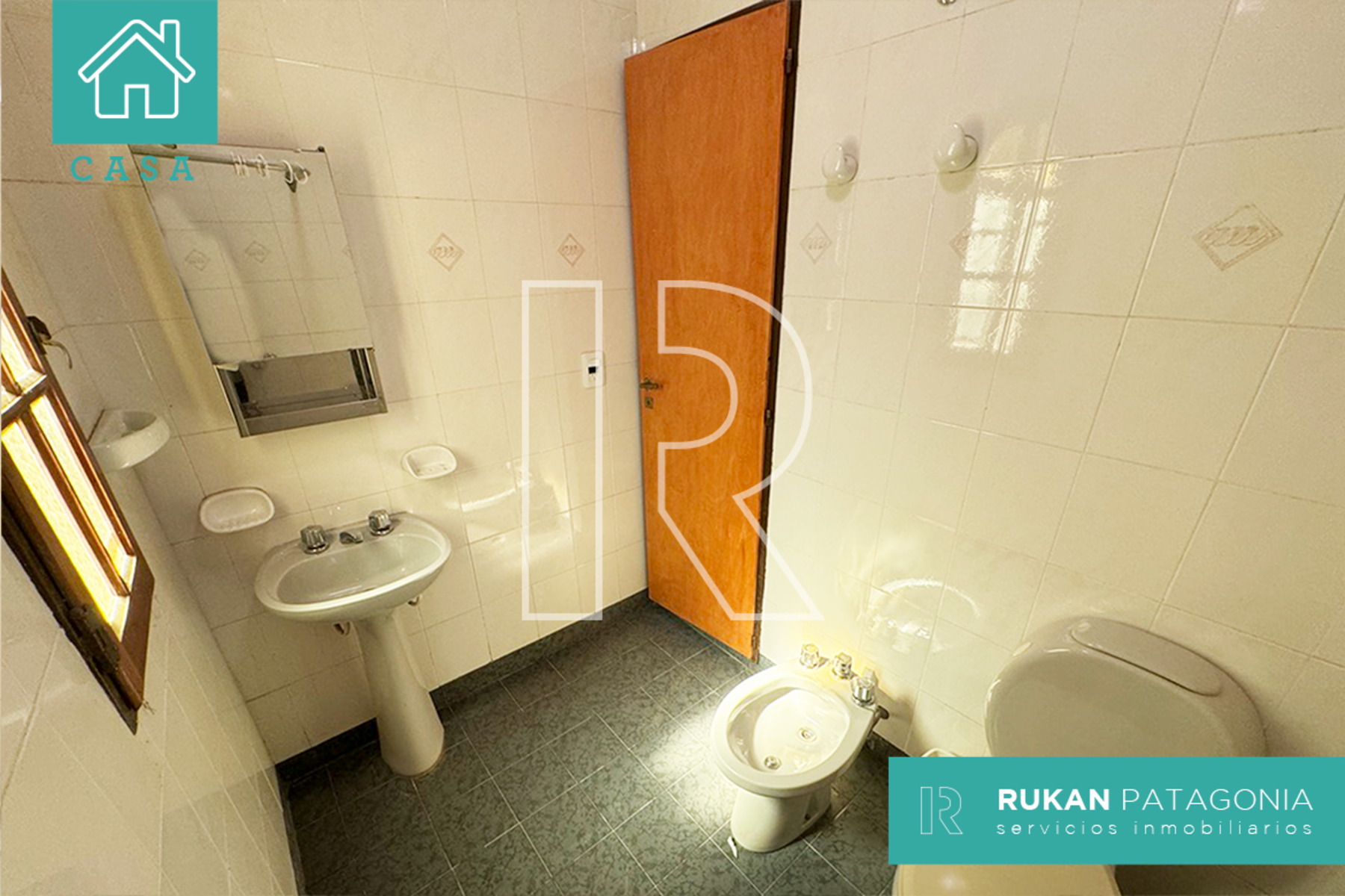 #VentaRUKAN | Casa de 6 Habitaciones | Calle ALVEAR | Barrio 26 DE JUNIO| Caleta Olivia.- (APTA CREDITO HIPOTECARIO) - 29