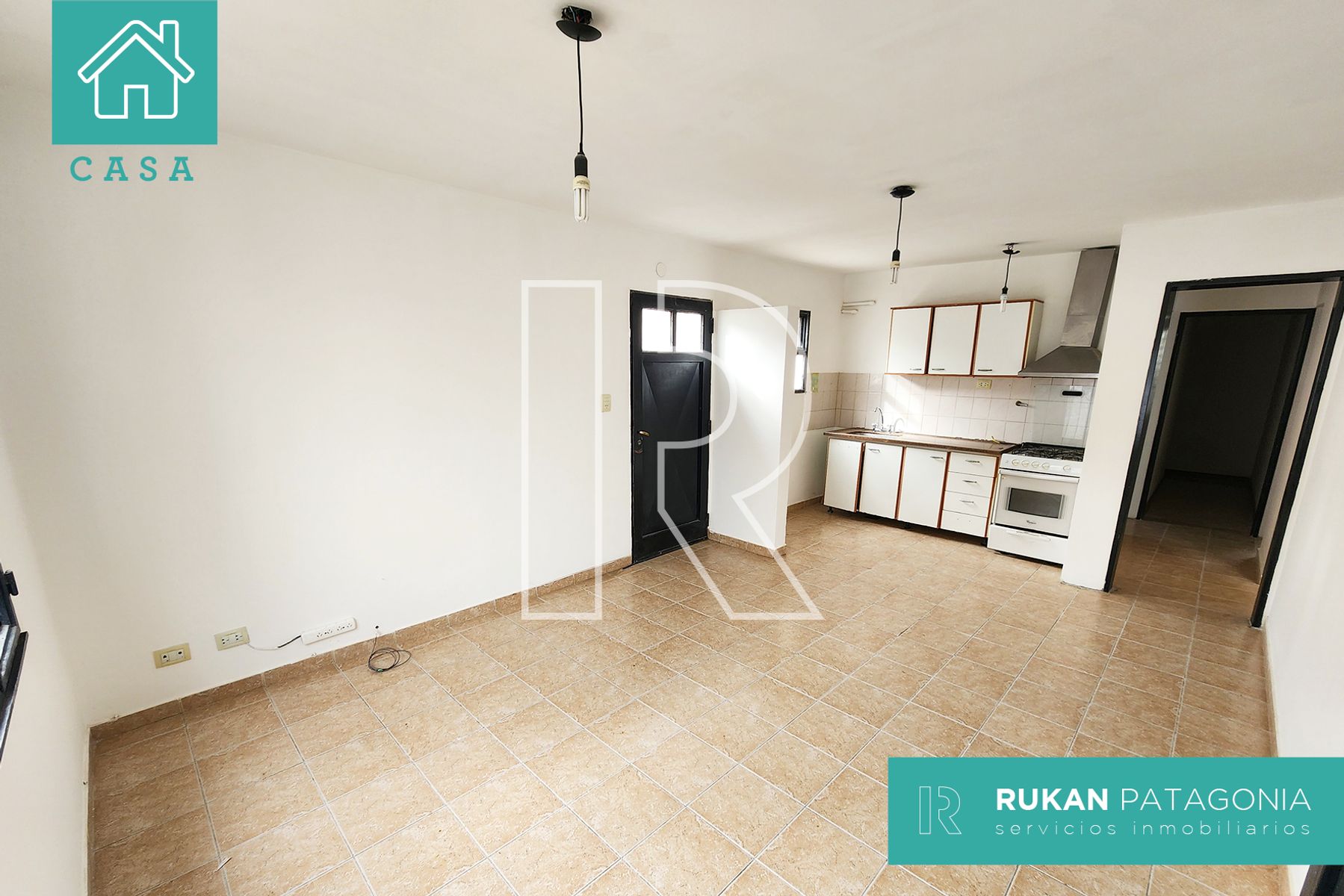 #VentaRUKAN | Casa 3 Habitaciones | Calle ECUADOR | Barrio MIRADOR | Caleta Olivia. - 4