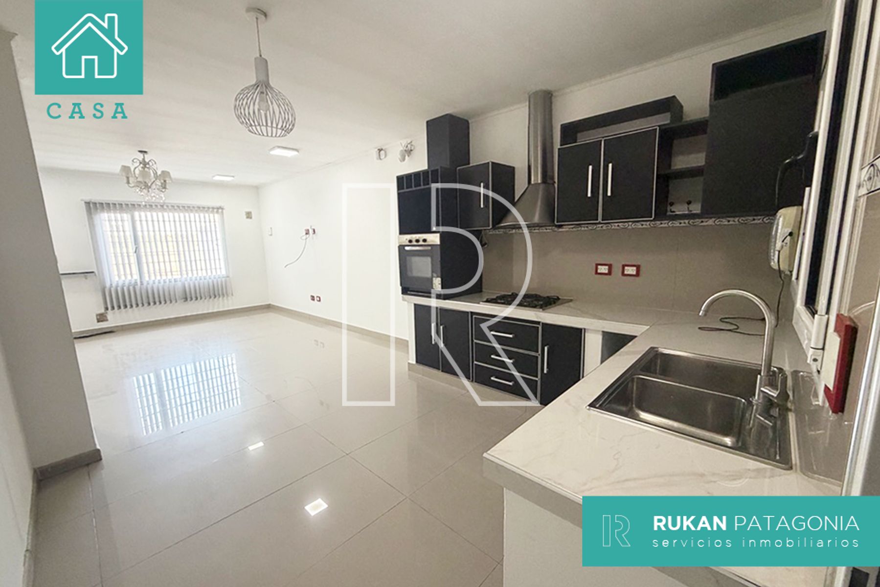 #AlquilerRUKAN | Casa 2 Habitaciones + Quincho | Barrio 13 DE DICIEMBRE | Calle ALAZKA | Caleta Olivia. - 2