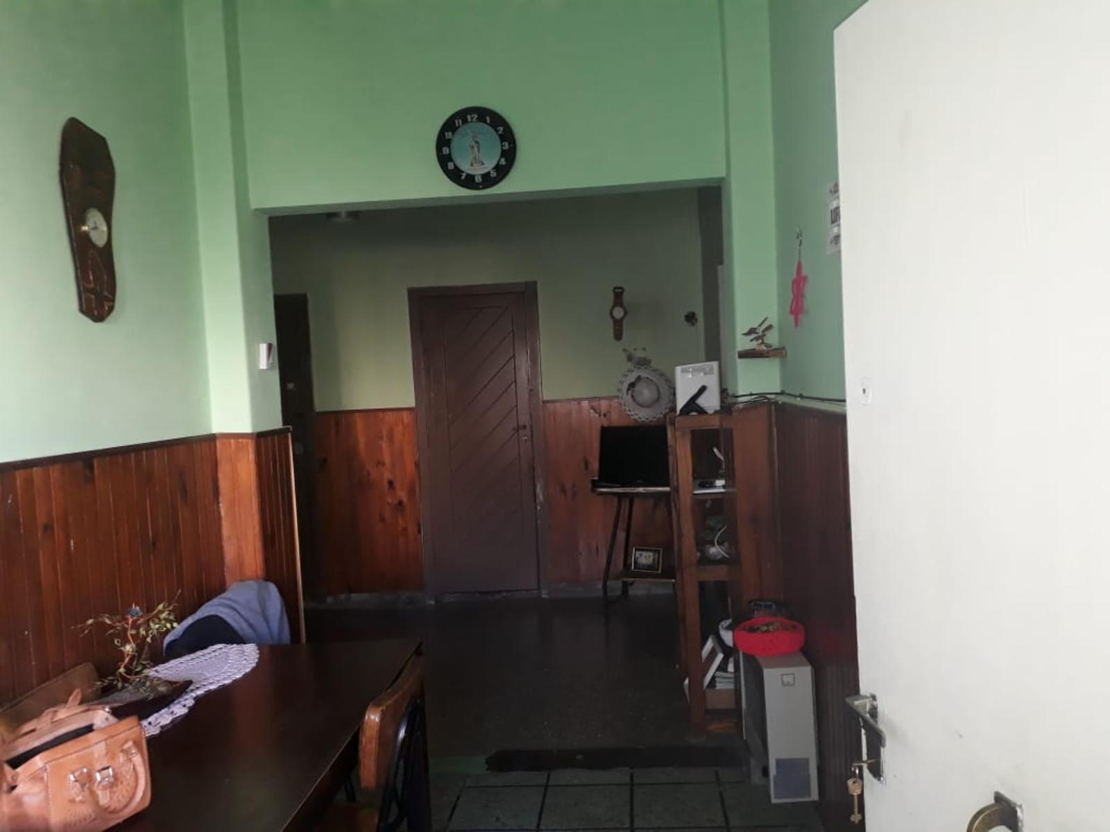 CASA CON LOCAL EN LOTE PROPIO DE 3 AMBIENTES. — foto 5