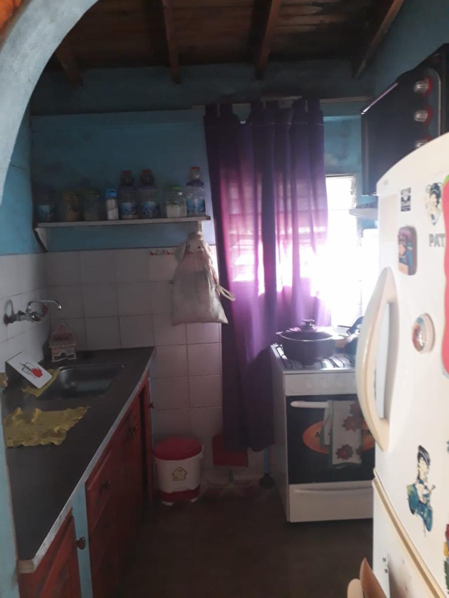 CASA CON LOCAL EN LOTE PROPIO DE 3 AMBIENTES. — foto 6