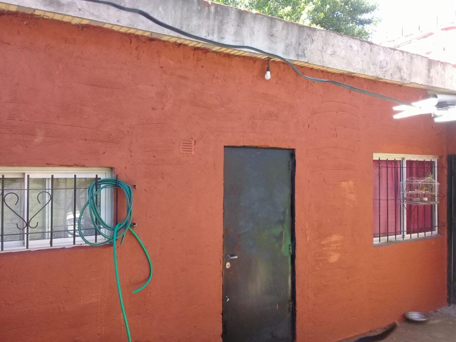 CASA PH AL FRENTE DE 3 AMBIENTES. SUP. 7 mts X 15 mts2 APROX. — foto 13