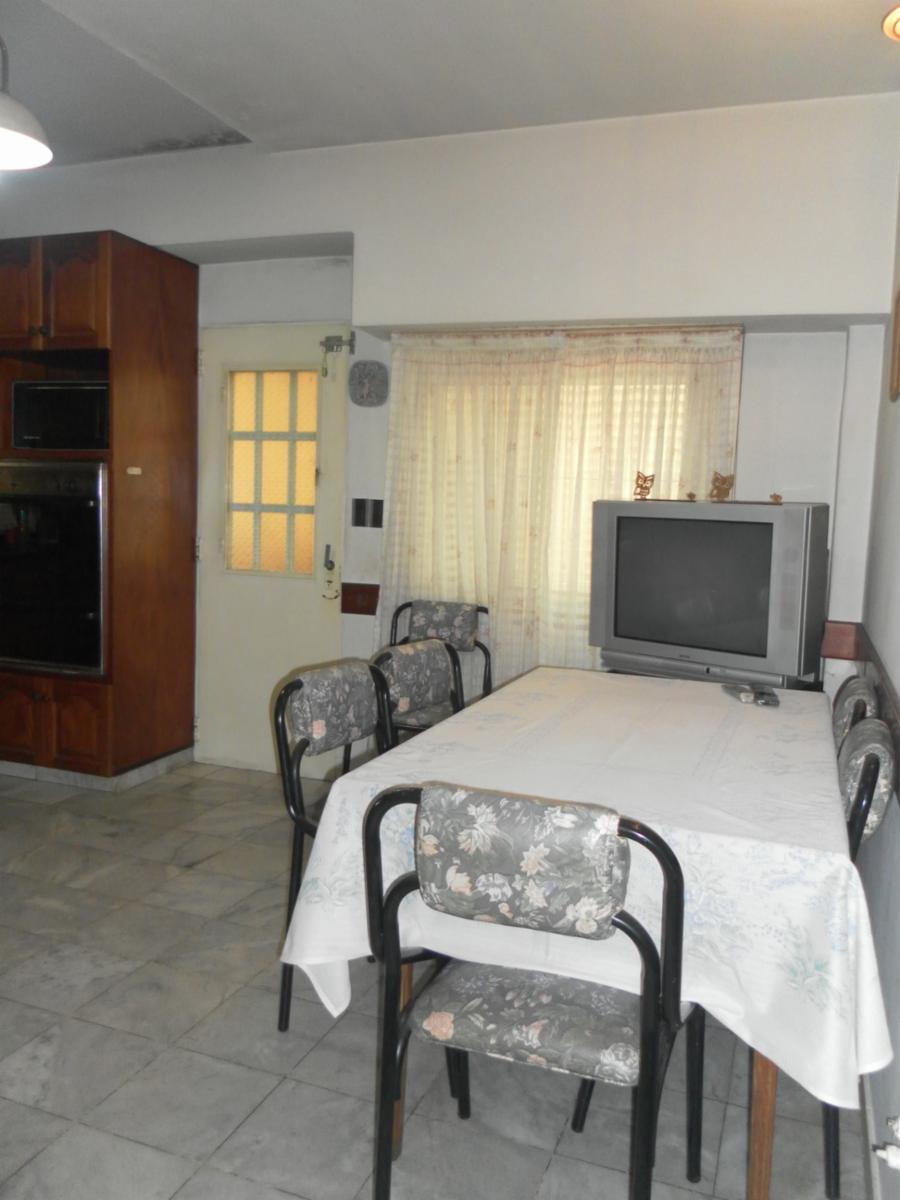 CASA EN LOTE PROPIO DE 3 AMBIENTES. SUP.10 mts X 44 mts2. — foto 4