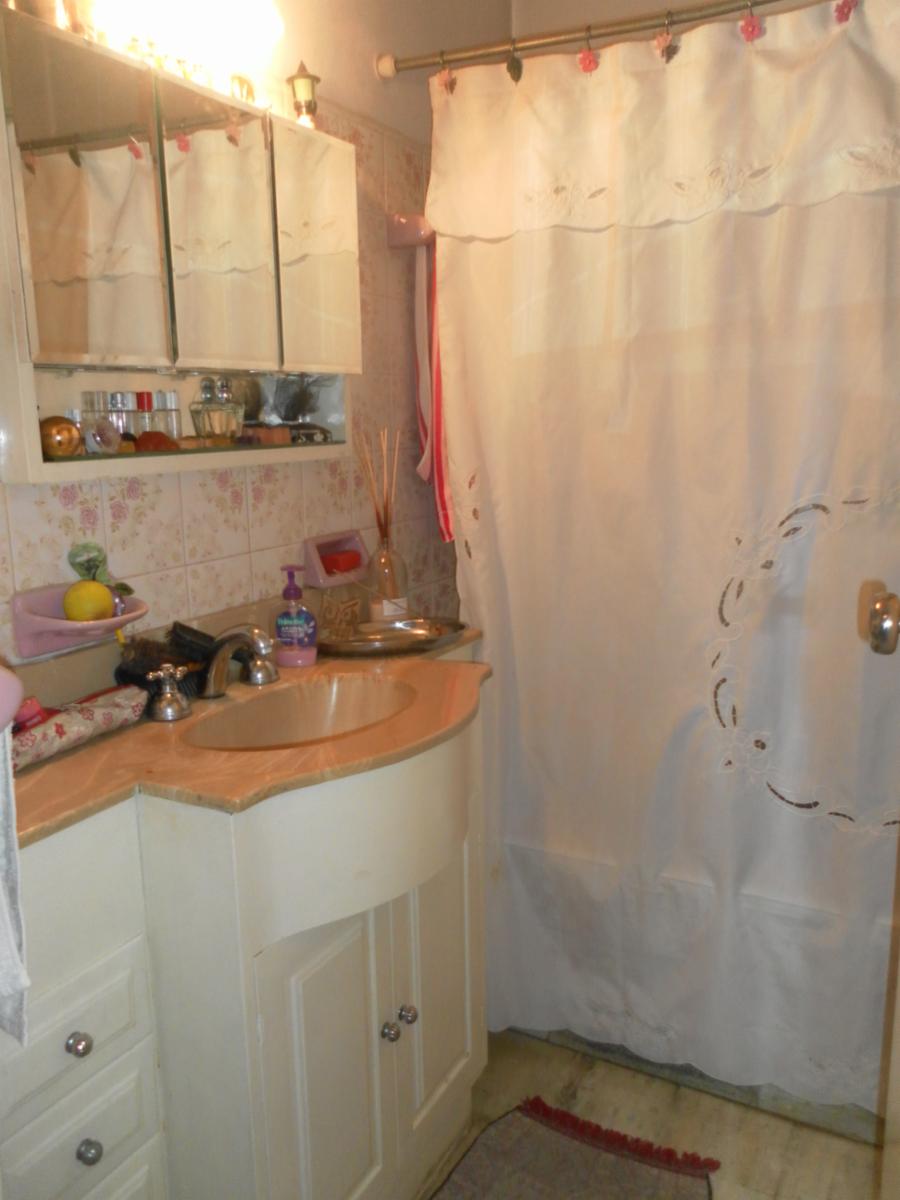 CASA EN LOTE PROPIO DE 3 AMBIENTES. SUP.10 mts X 44 mts2. — foto 11