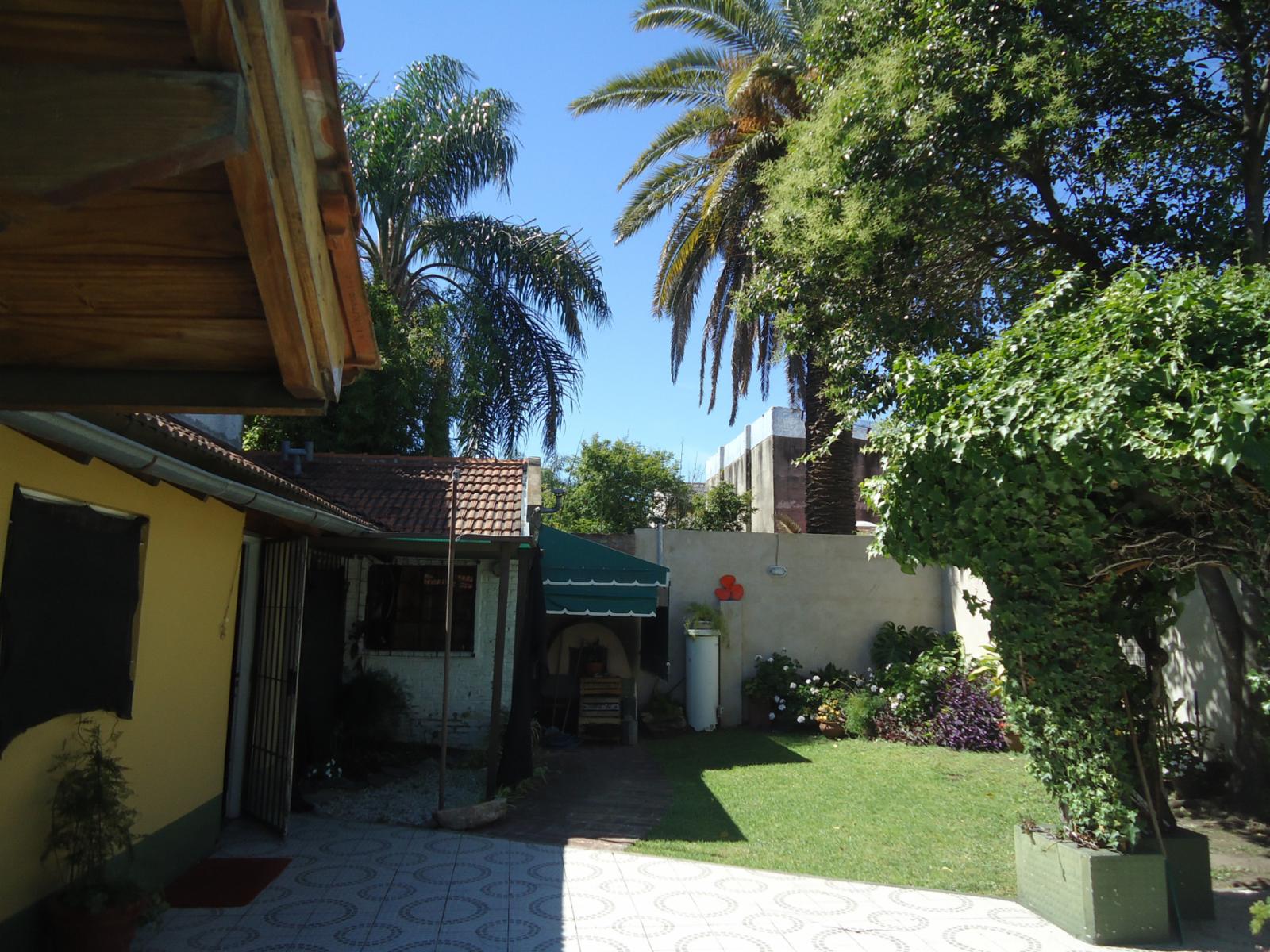 CASA EN LOTE PROPIO DE 5 AMBIENTES. SUP. 400 mts2. ¡¡¡ HERMOSA CASA QUINTA — foto 7
