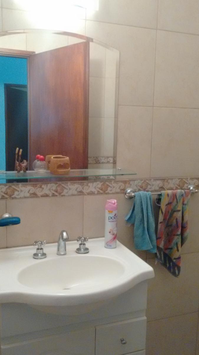 CASA EN LOTE PROPIO DE 4 AMBIENTES. SUP. 10 mts X 46 mts2. — foto 11