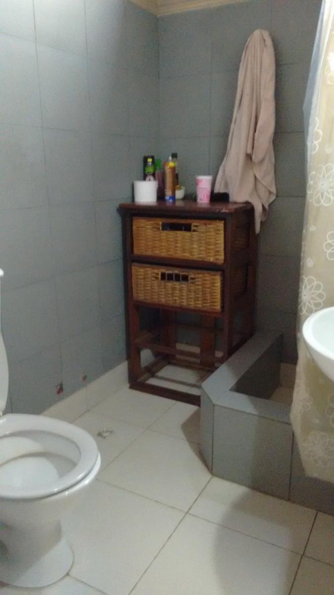 CASA EN LOTE PROPIO DE 5 AMBIENTES. SUP. 230 mts2. APROX. ¡¡¡ESTADO MUY BUENO — foto 10