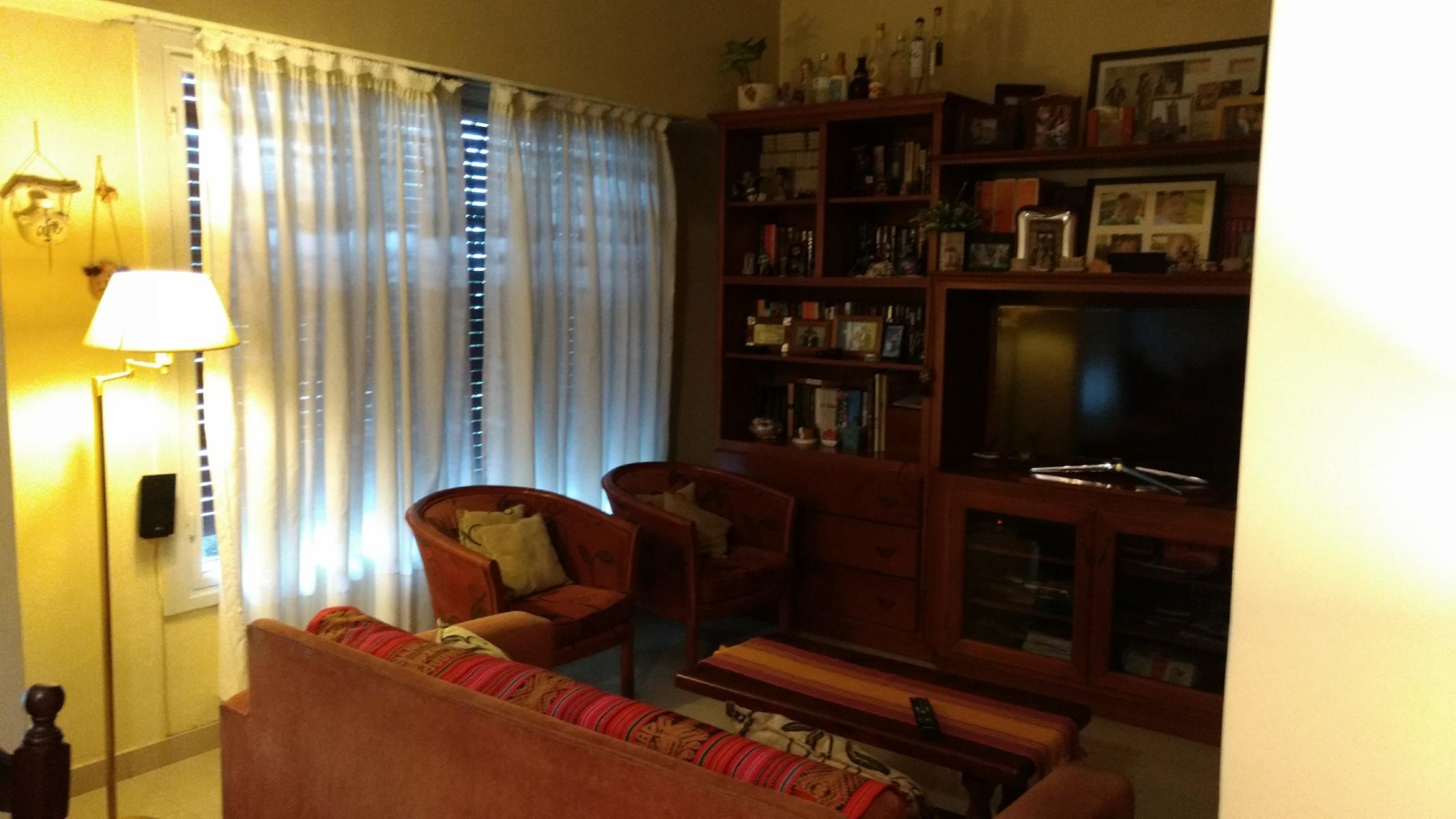 CASA DE 5 AMBIENTES EN LOTE PROPIO . SUP. 10 mts X 20 mts. ¡¡¡ ESTADO IMPECABLE Y MODERNO — foto 5