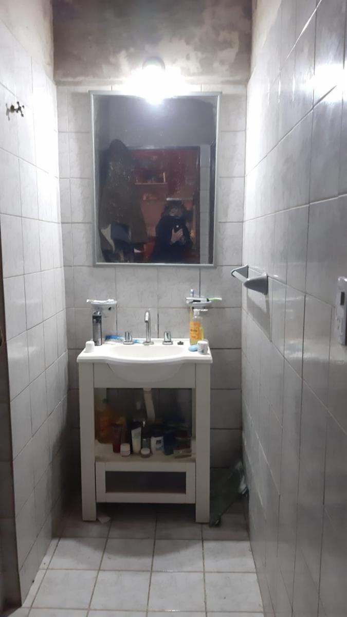 MUY BUENA PROPIEDAD 3AMB EN LOTE PROPIO CERCA DE LA ESTACION — foto 5
