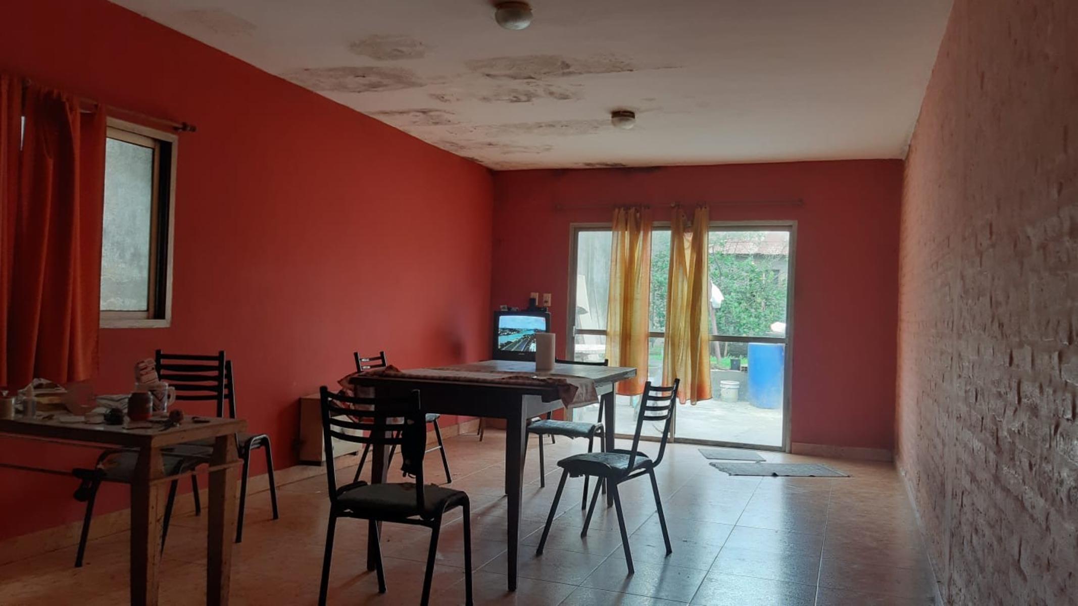 MUY BUENA PROPIEDAD 3AMB EN LOTE PROPIO CERCA DE LA ESTACION — foto 7