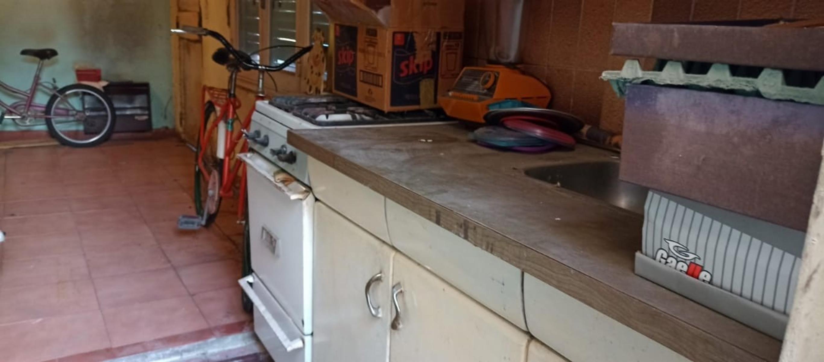 CASA Y DTO SOBRE LOTE PROPIO A RECICLAR — foto 8