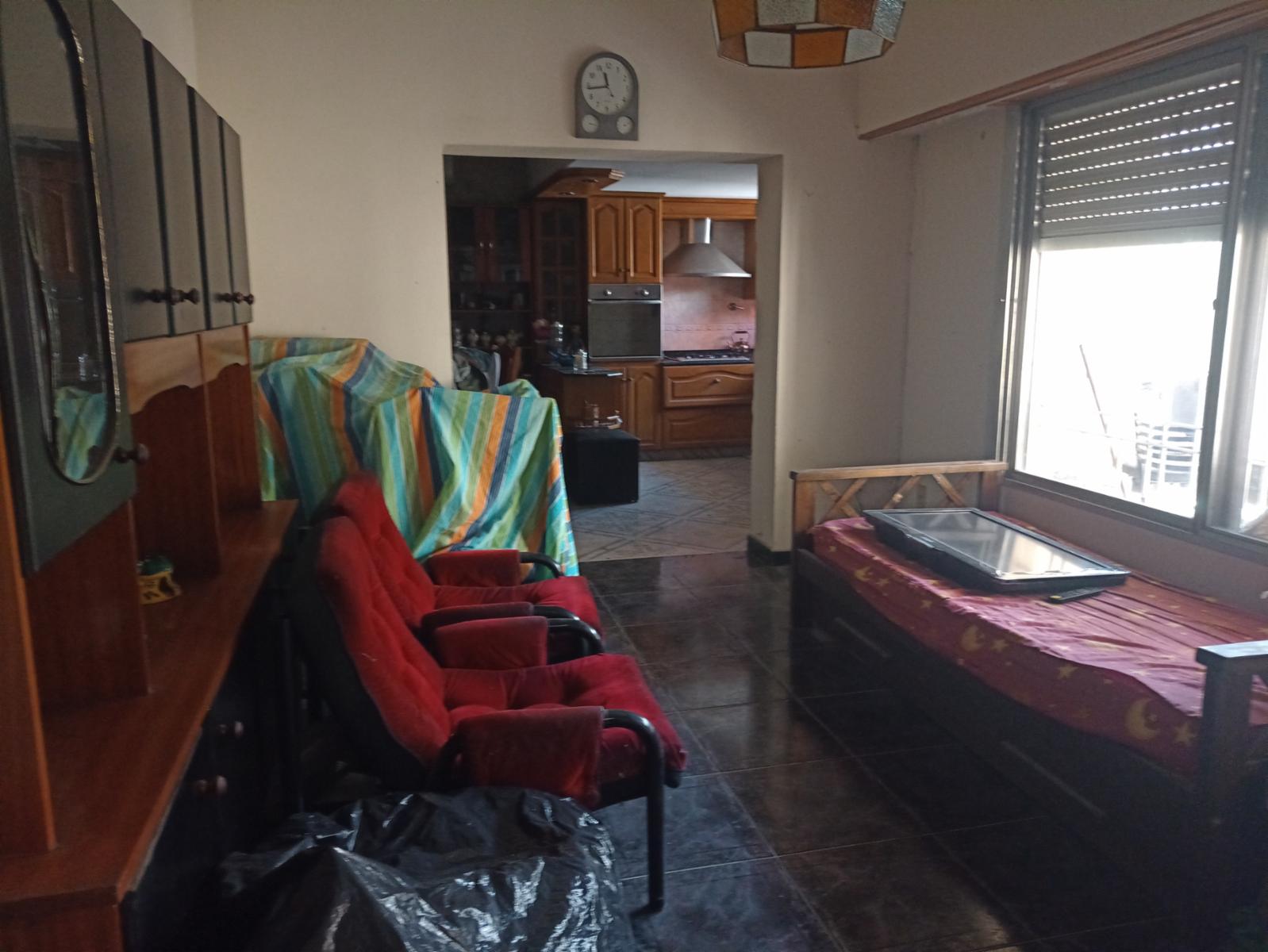CASA 3 AMB LOTE PROPIO CON GARAJE Y COCH — foto 4