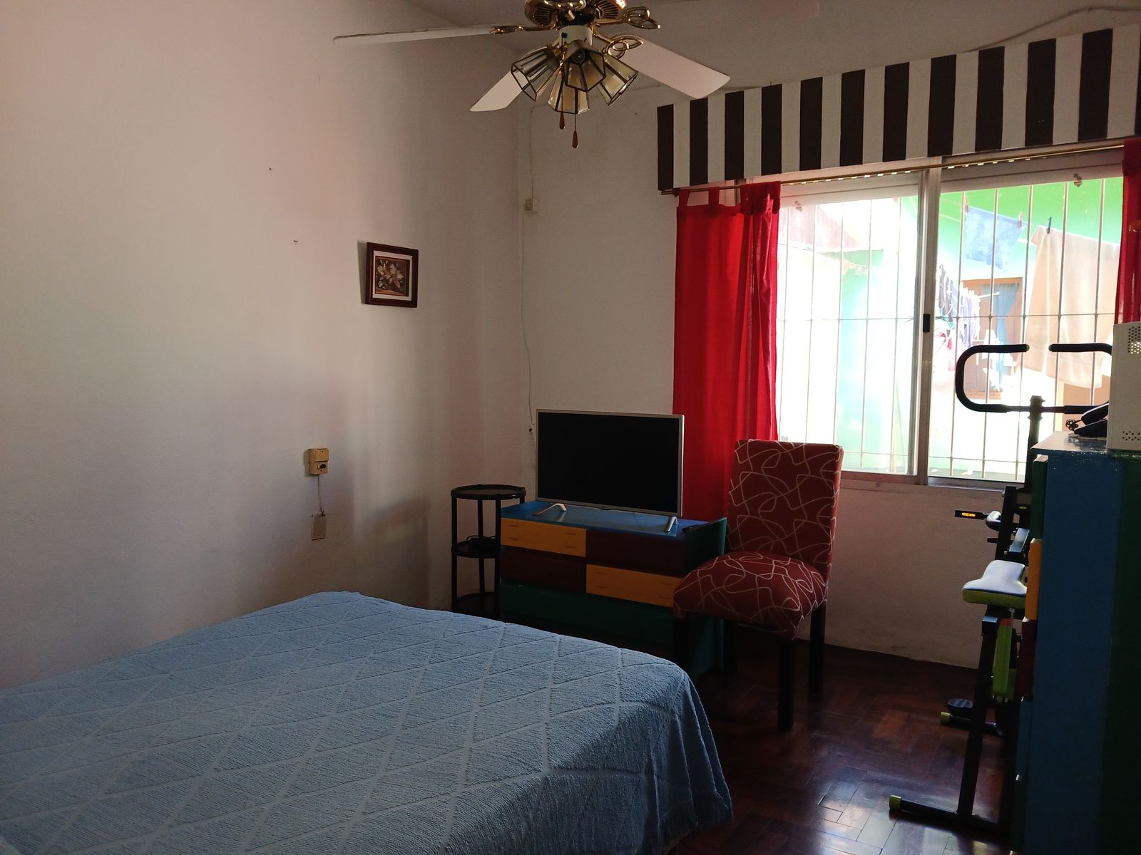 Casa 3 amb.+ Depto. 2 amb. y coch. — foto 5