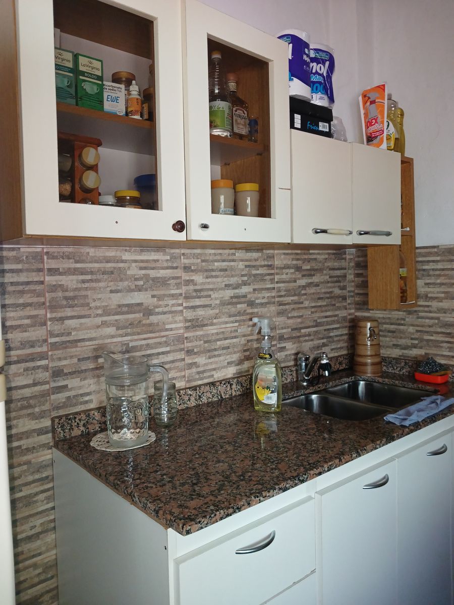 Casa 3 amb.+ Depto. 2 amb. y coch. — foto 13