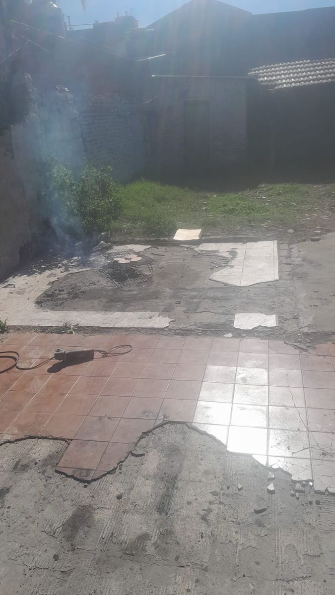 Terreno baldío de 11 x 26 mts