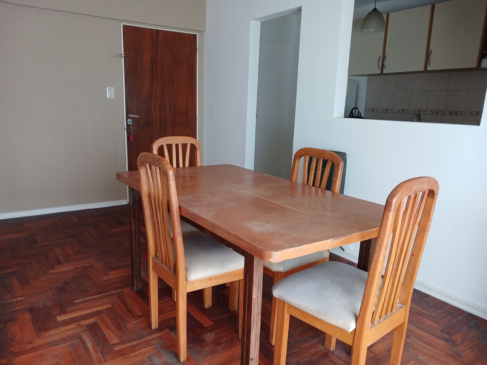 DTO. 4 AMB 4TO. PISO CON COCHERA — foto 2
