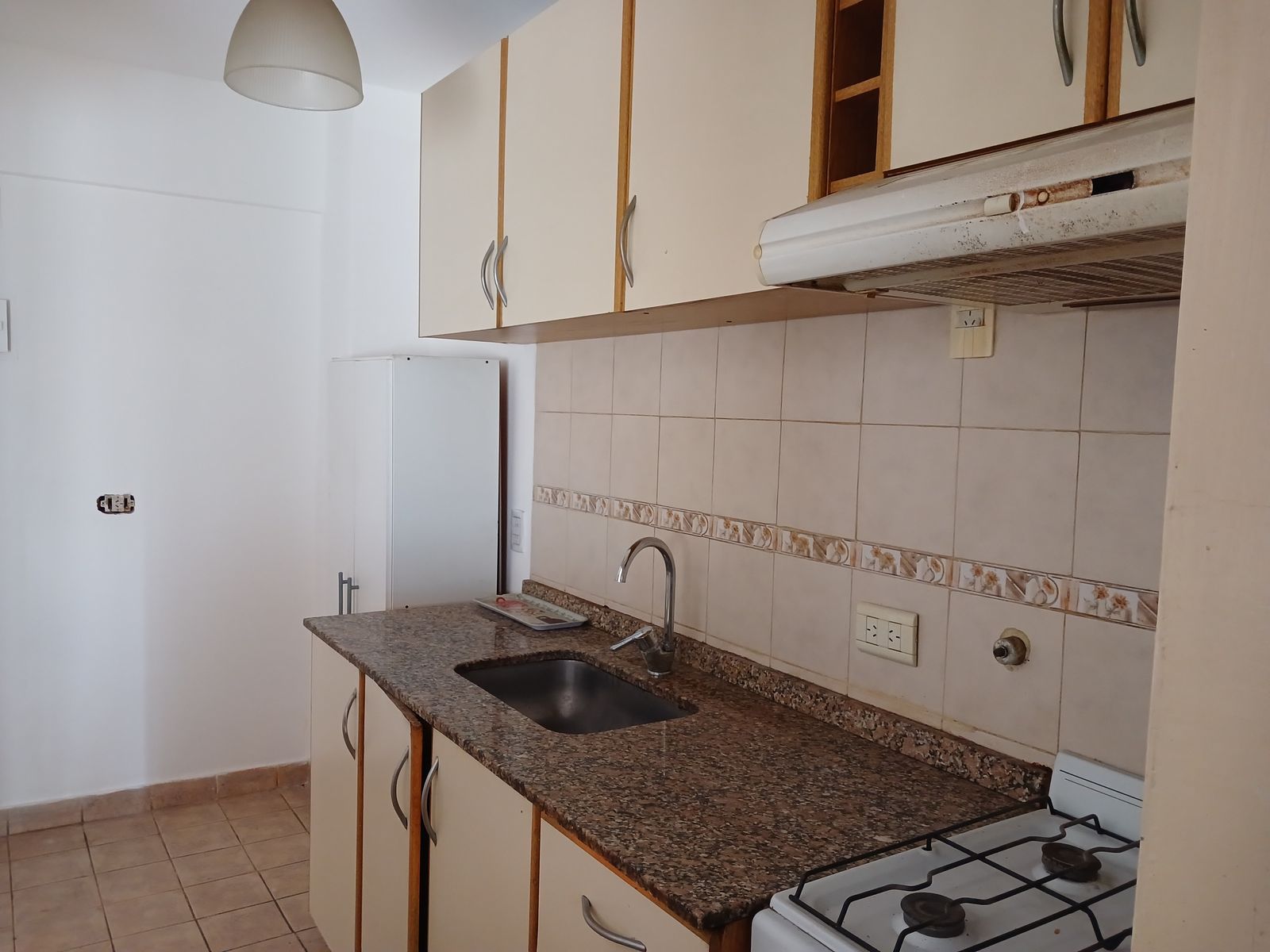 DTO. 4 AMB 4TO. PISO CON COCHERA — foto 3