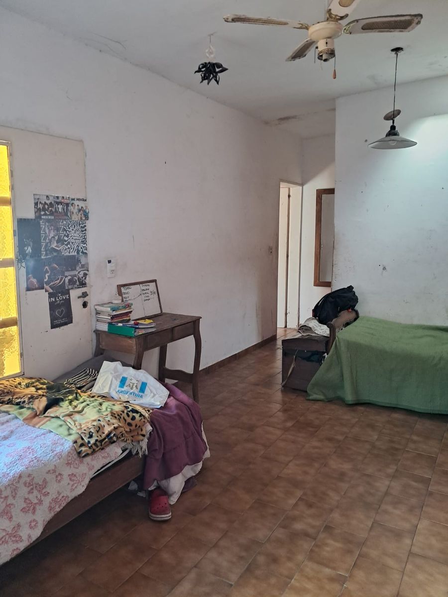 CASA LOTE PPIO. 4 AMB CON GARAJE Y PATIO — foto 12