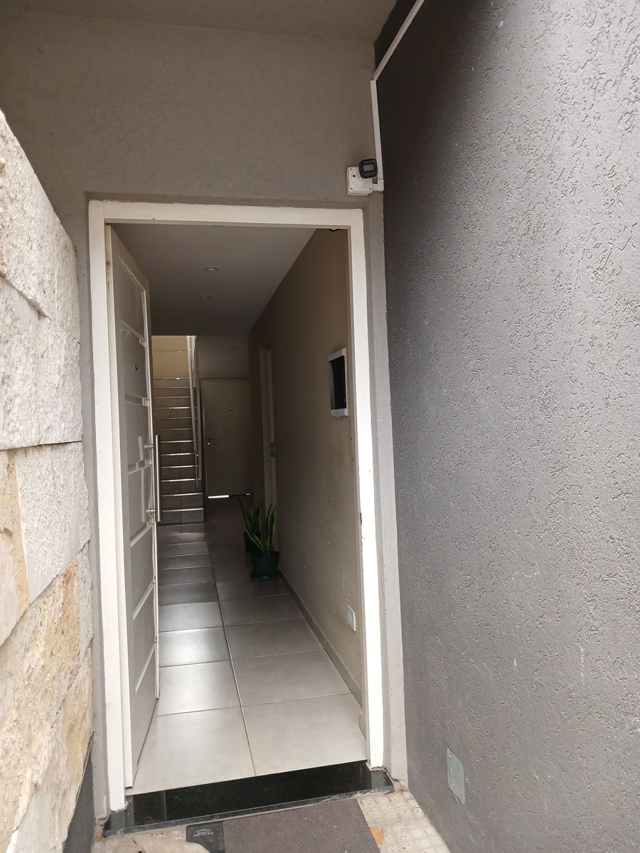 Departamento 2 amb. PB Fte. con patio - 10