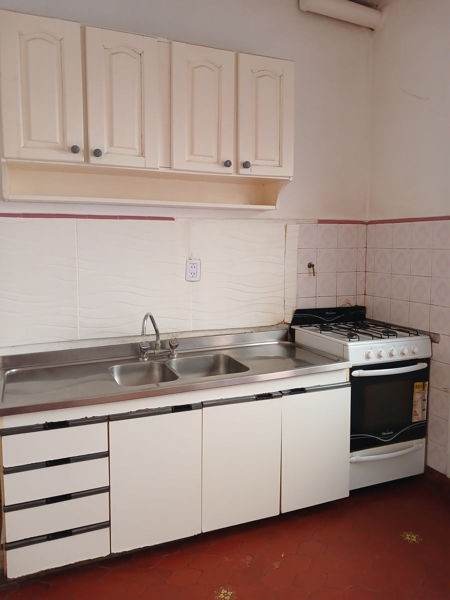 Casa 3 ambientes c/coch cub - 7
