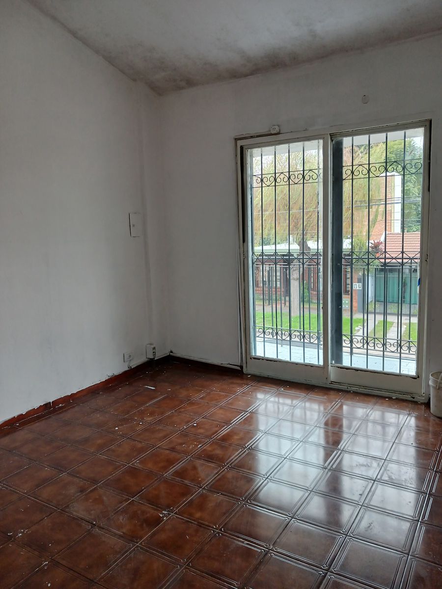Alquiler casa 4 amb. fdo pileta - 11