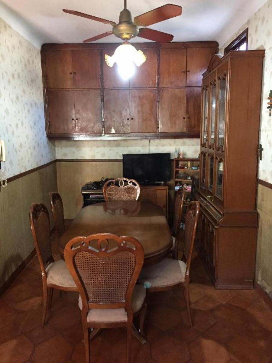 Chalet con quincho y pileta — foto 2