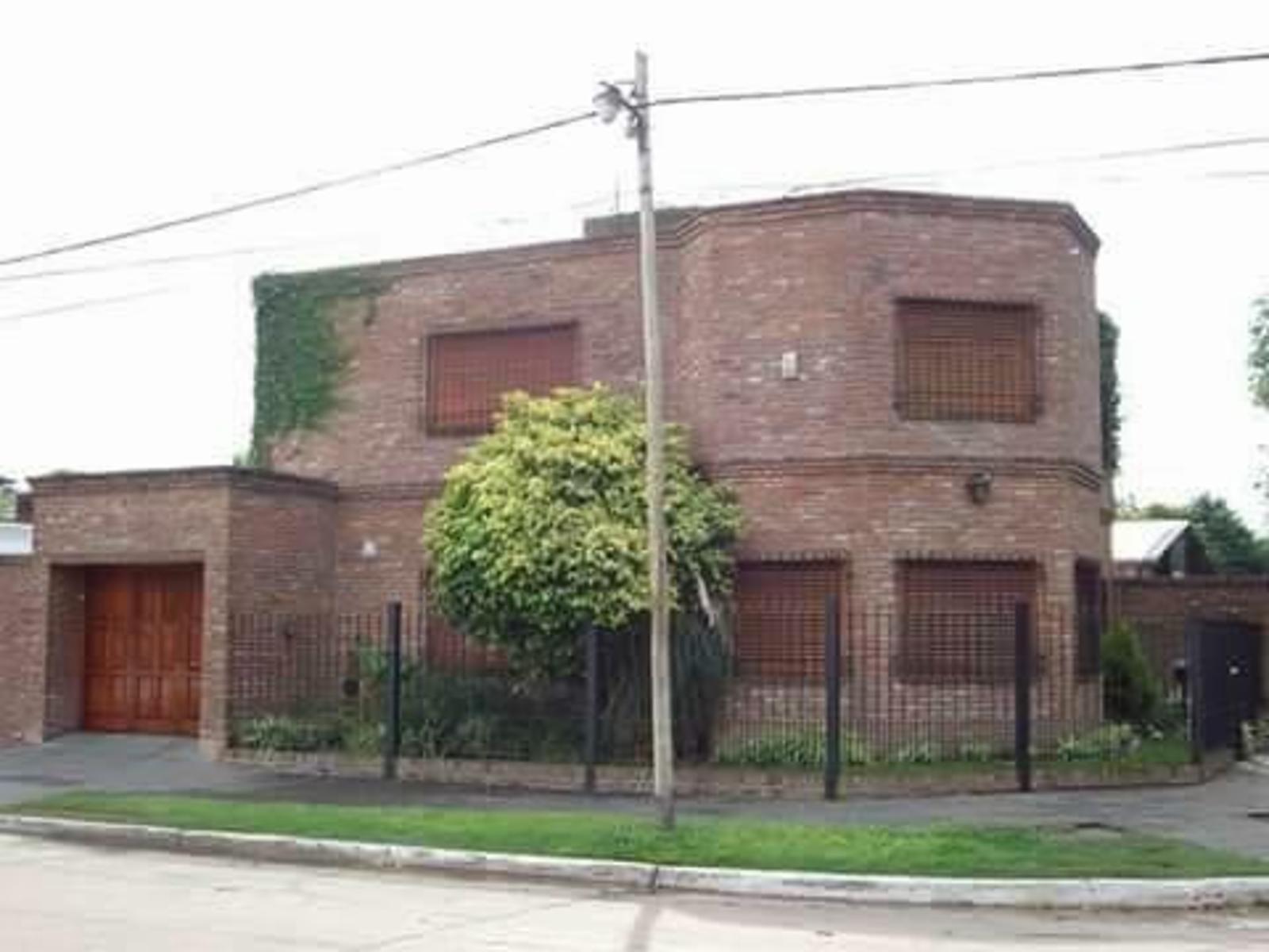 CASA 4 AMBIENTES JOSE C PAZ — foto 7
