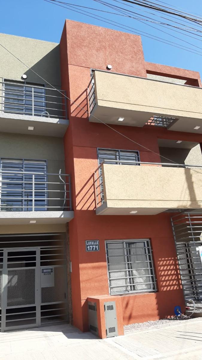 DPTO TRES AMBIENTES A ESTRENAR - 1