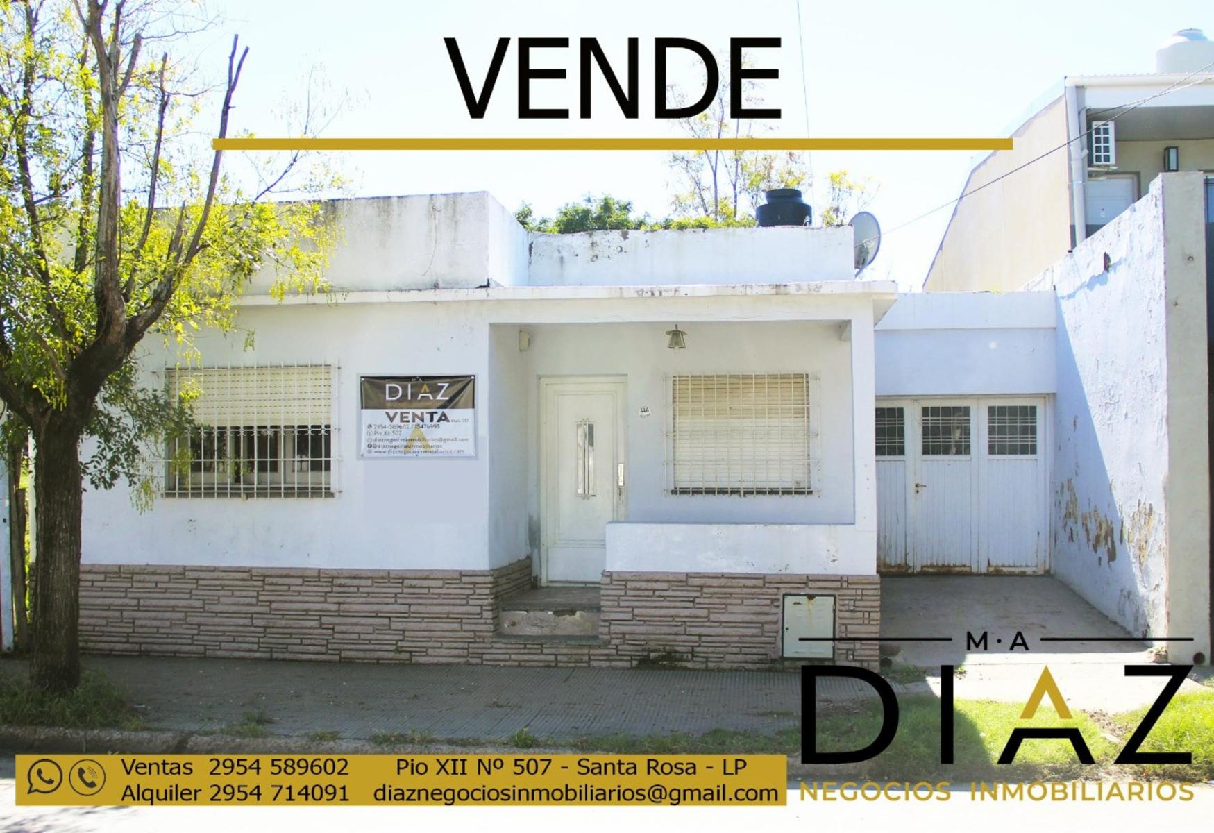 Casa en calle Alsina 446
