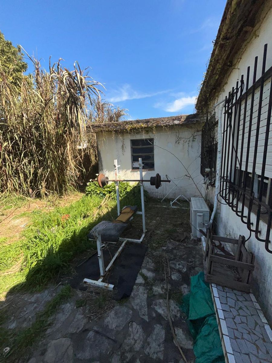 VENTA Casa Muy buena zona PARA RECICLAR — foto 14