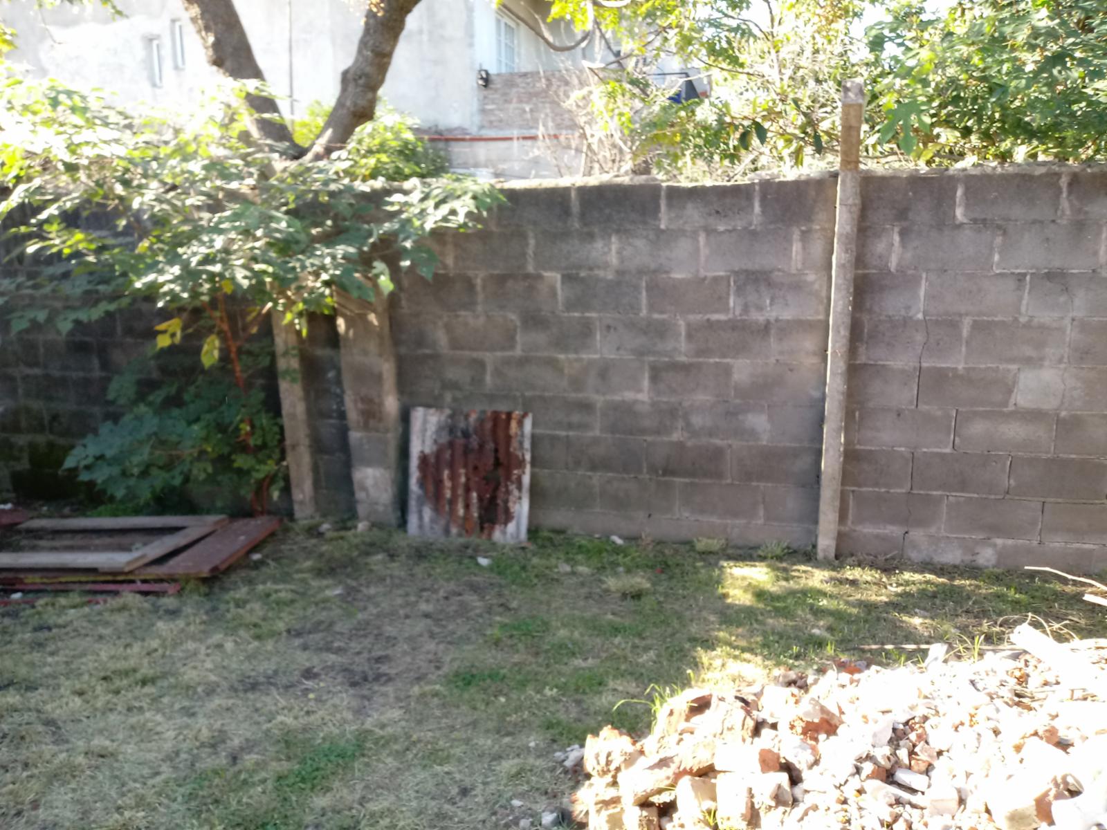 VENTA DE LOCALES, INTERESANTE OPORTUNIDAD - 8