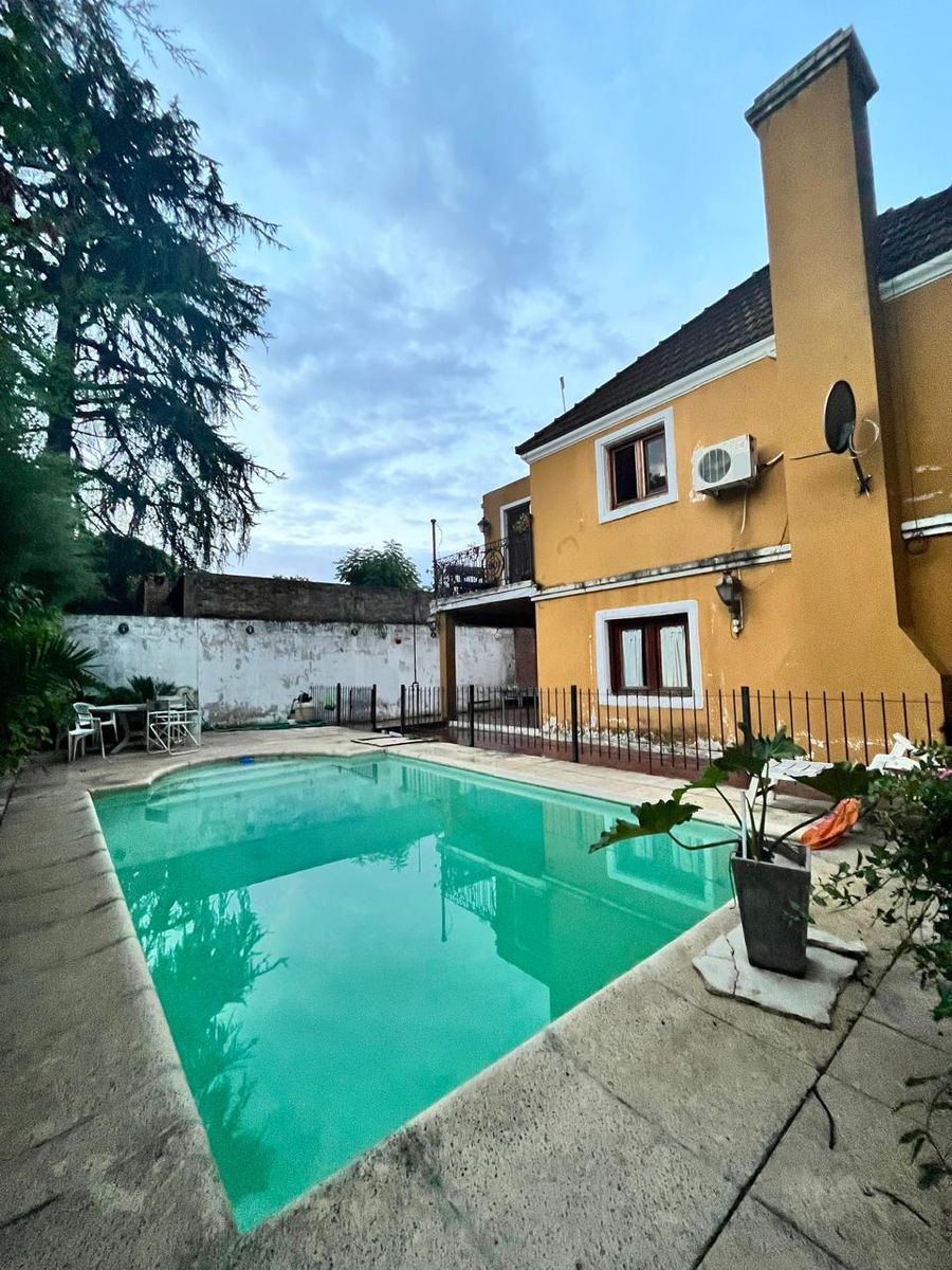 OPORTUNIDAD Casa en Venta en Bo Las Palmas posible PERMUTA — foto 2