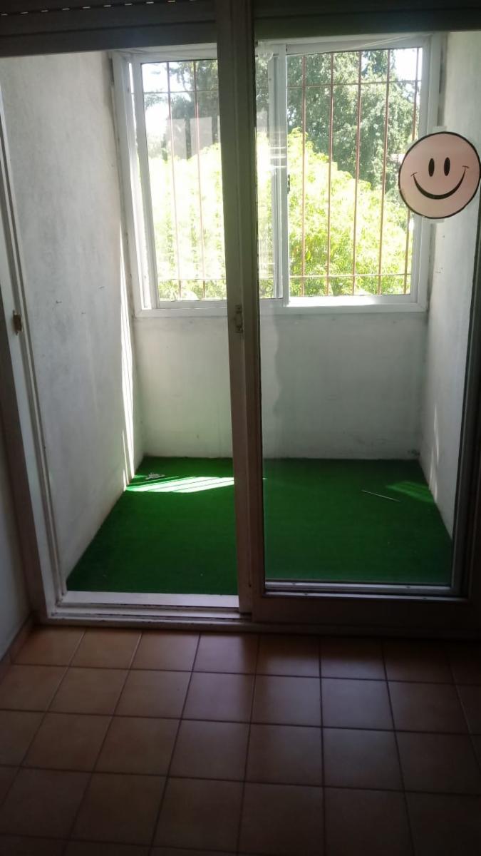 3 ambientes en duplex con cochera y baulera OPORTUNIDAD — foto 3