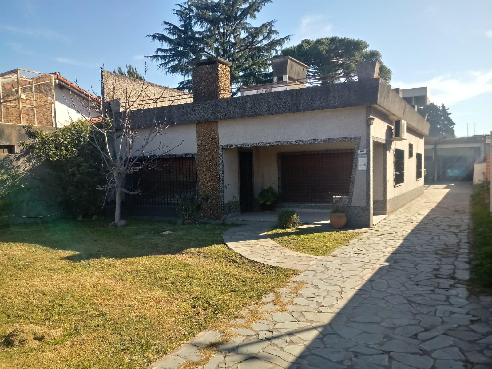 Casa En Venta Sobre Medrano Próximo A Fiscalía, Zona Cortijo Nuevo — foto 2
