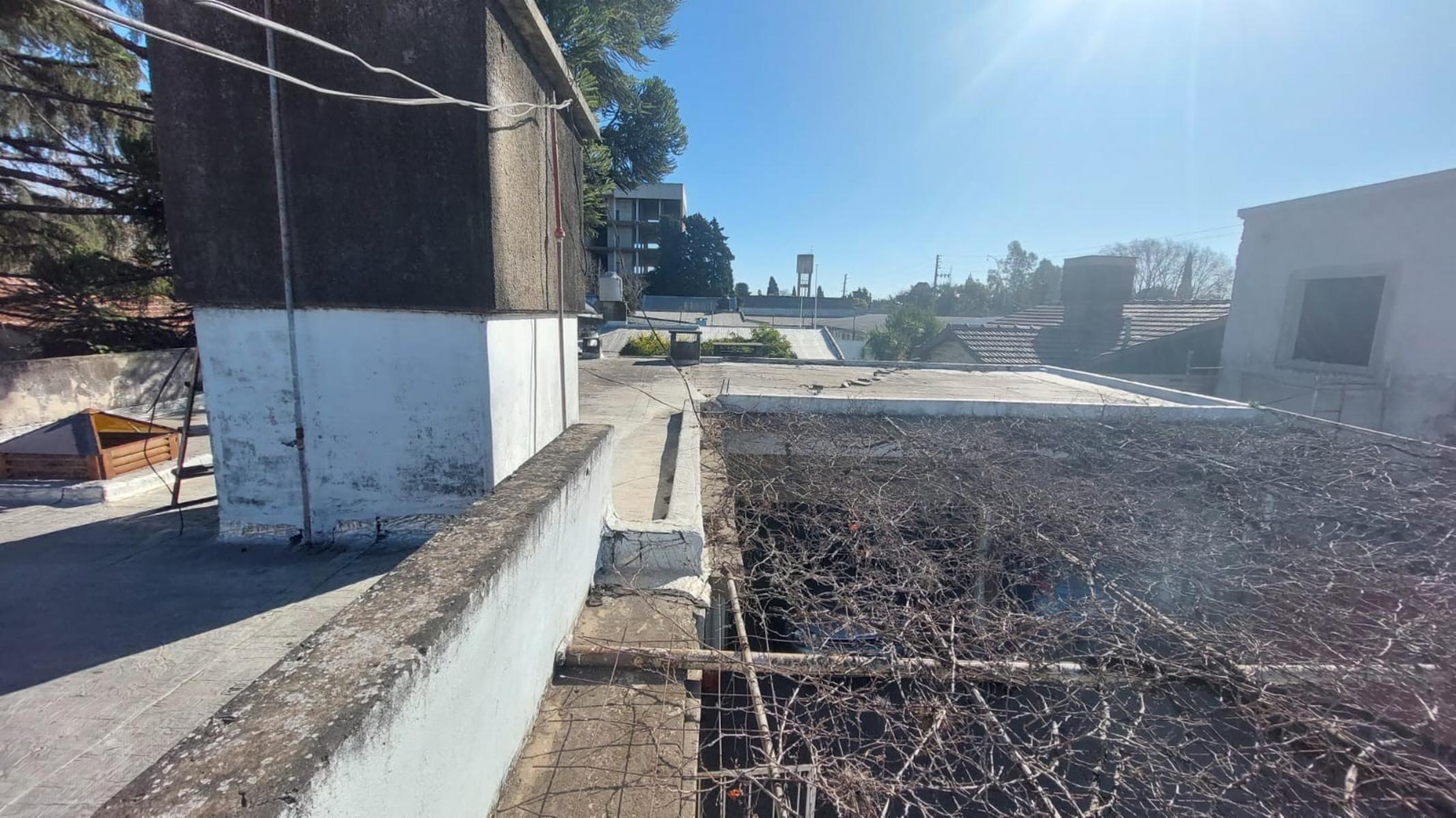 Casa En Venta Sobre Medrano Próximo A Fiscalía, Zona Cortijo Nuevo — foto 7