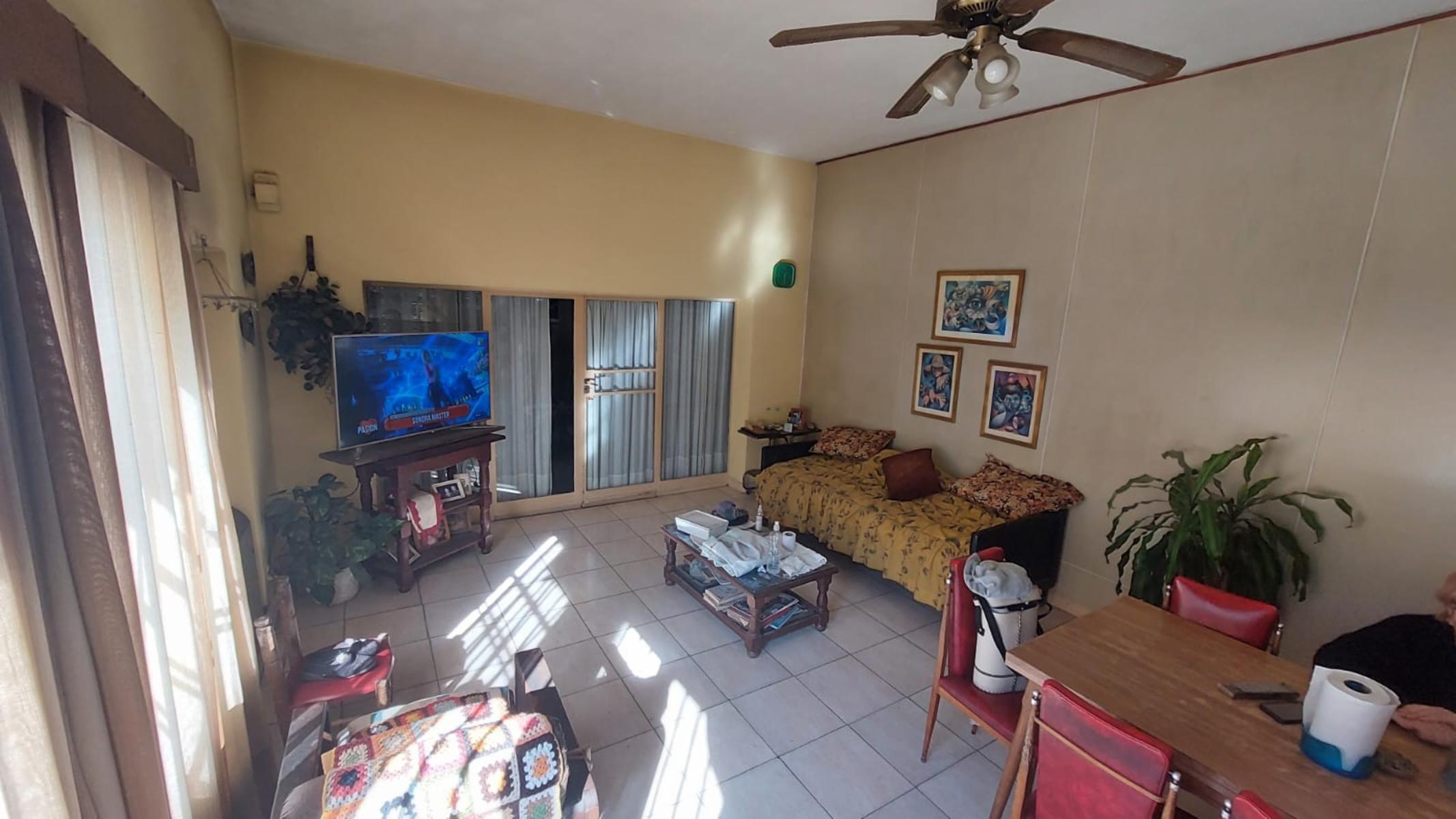 Casa En Venta Sobre Medrano Próximo A Fiscalía, Zona Cortijo Nuevo — foto 9