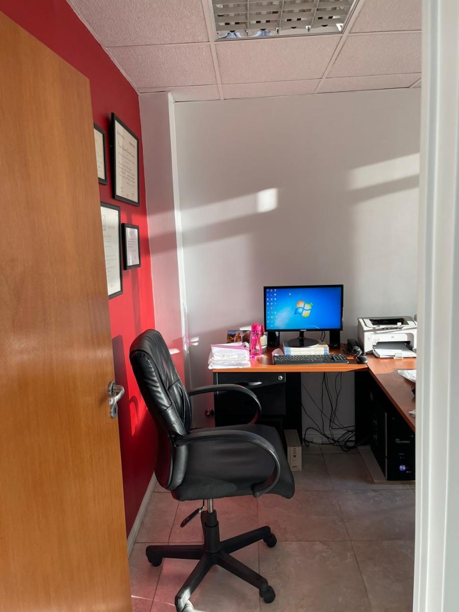 Venta departamento uso profesional, Edificio de categoría — foto 6