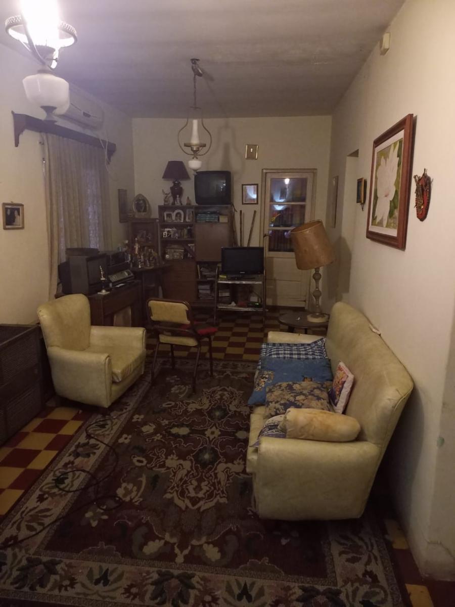 Casa céntrica con locales Ideal Emprendimiento — foto 3