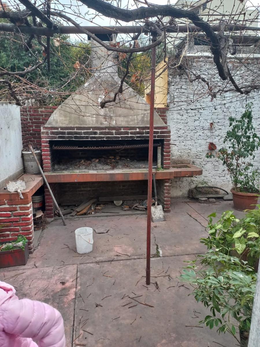 Casa céntrica con locales Ideal Emprendimiento — foto 4