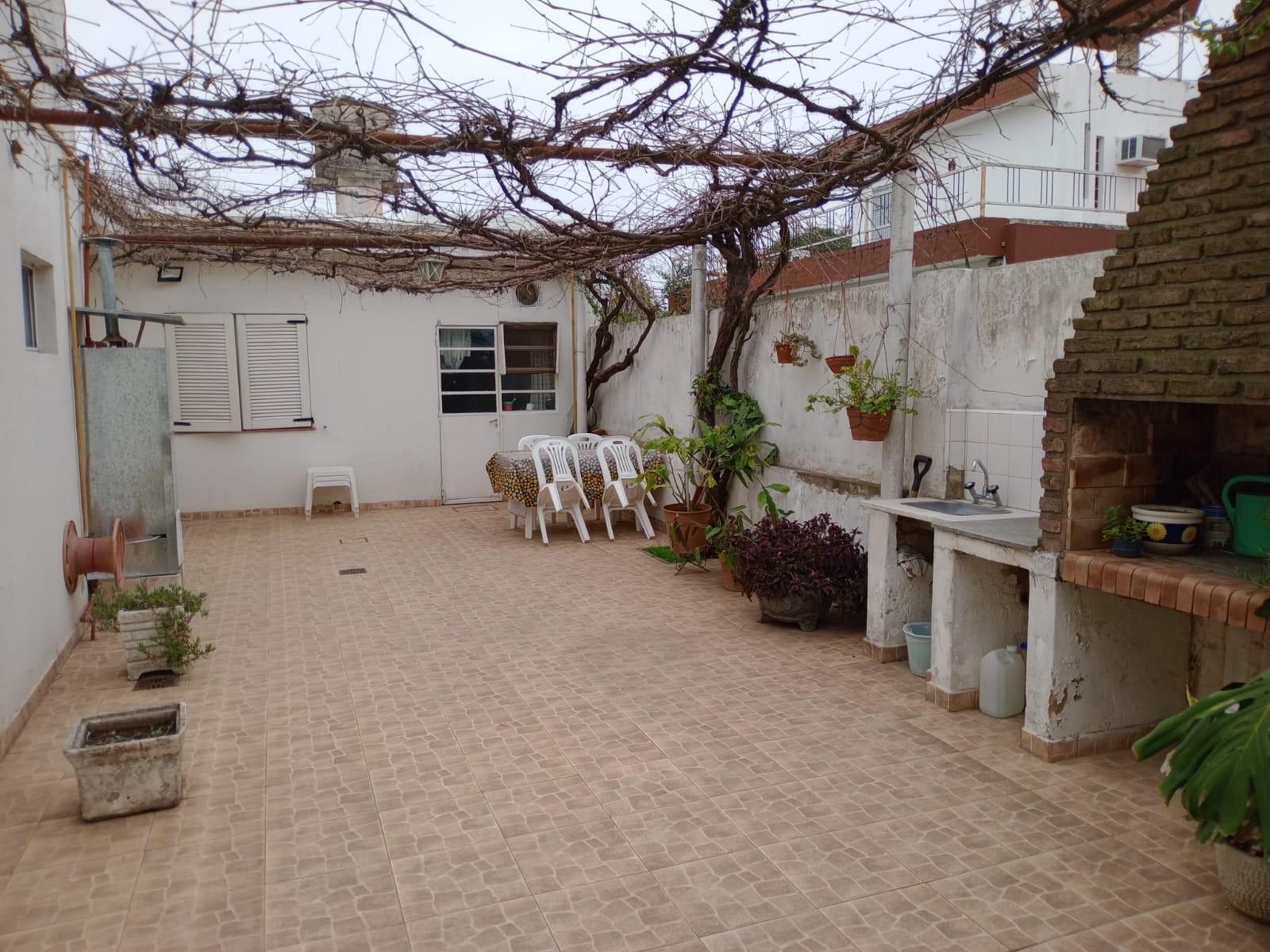 VENTA de casa en San Miguel , hermosa cuadra lote con 48 metros de fondo — foto 14