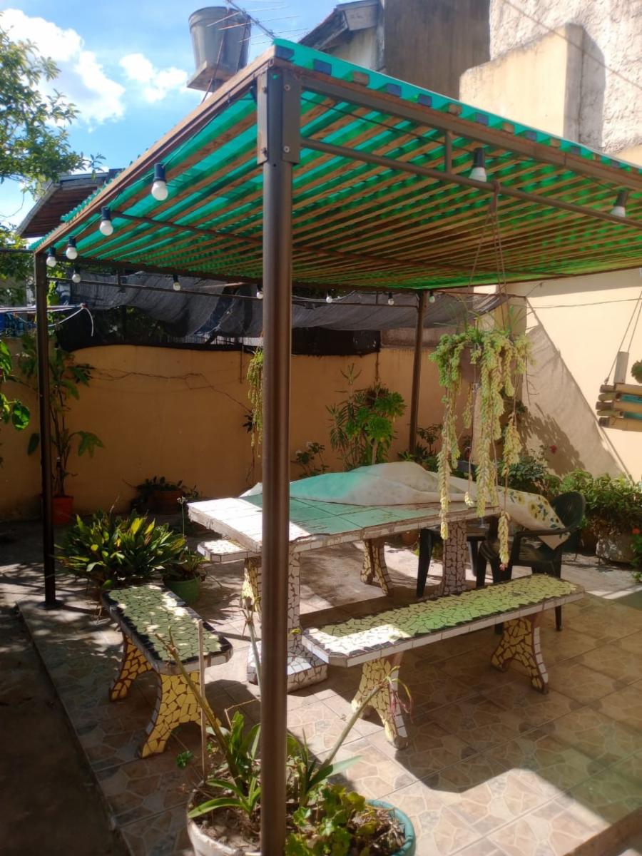 Linda casa con departamento, a metros de 9 de Julio y ruta 8 — foto 5