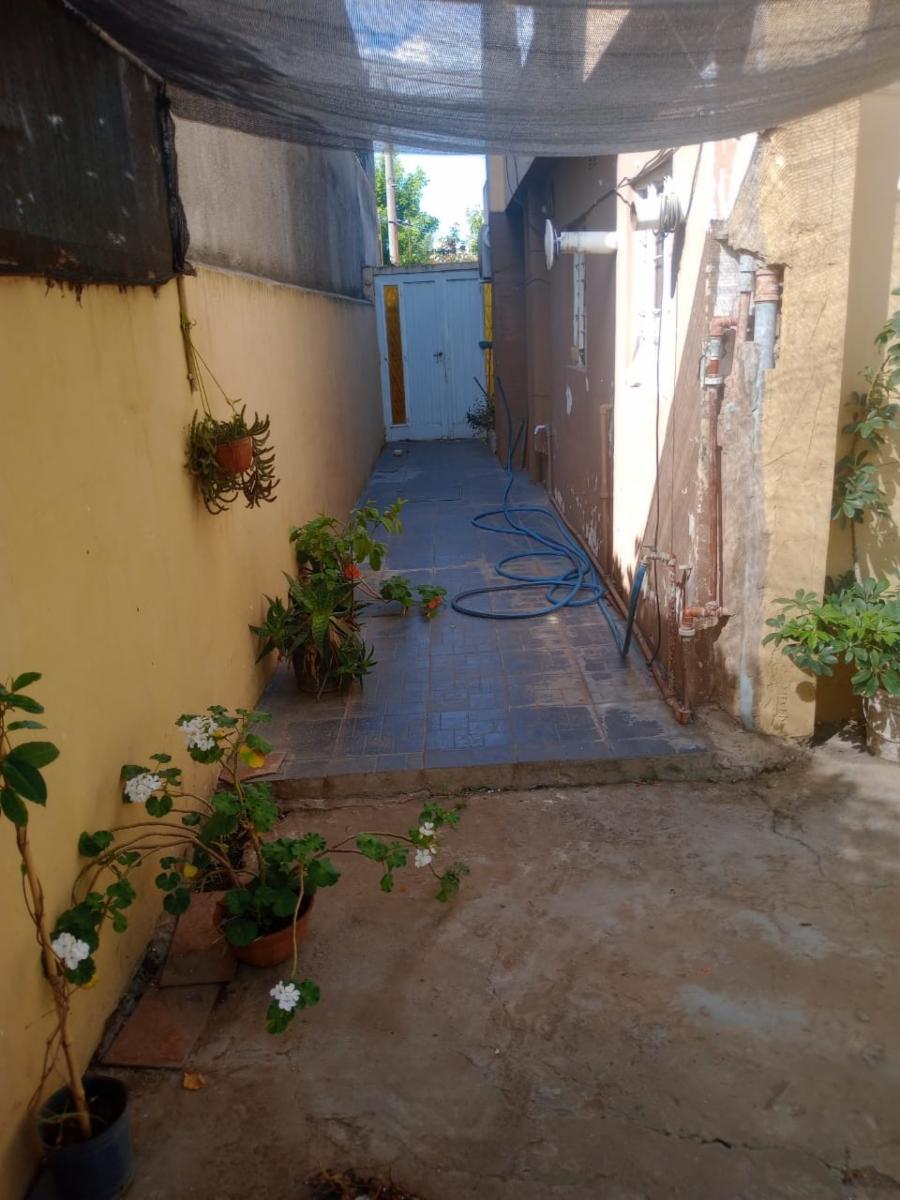 Linda casa con departamento, a metros de 9 de Julio y ruta 8 — foto 10