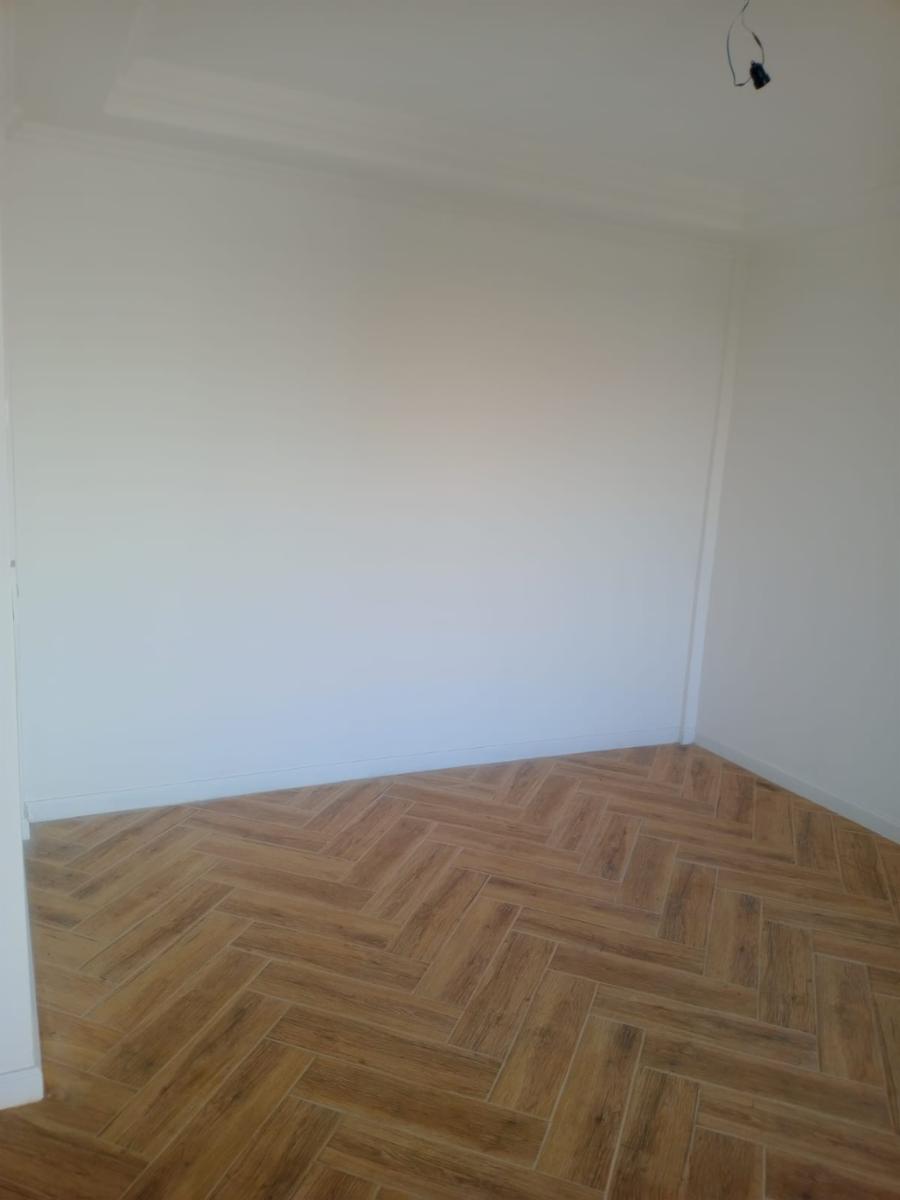 Venta DOS AMBIENTES con balcón Edificio de Categoría — foto 5